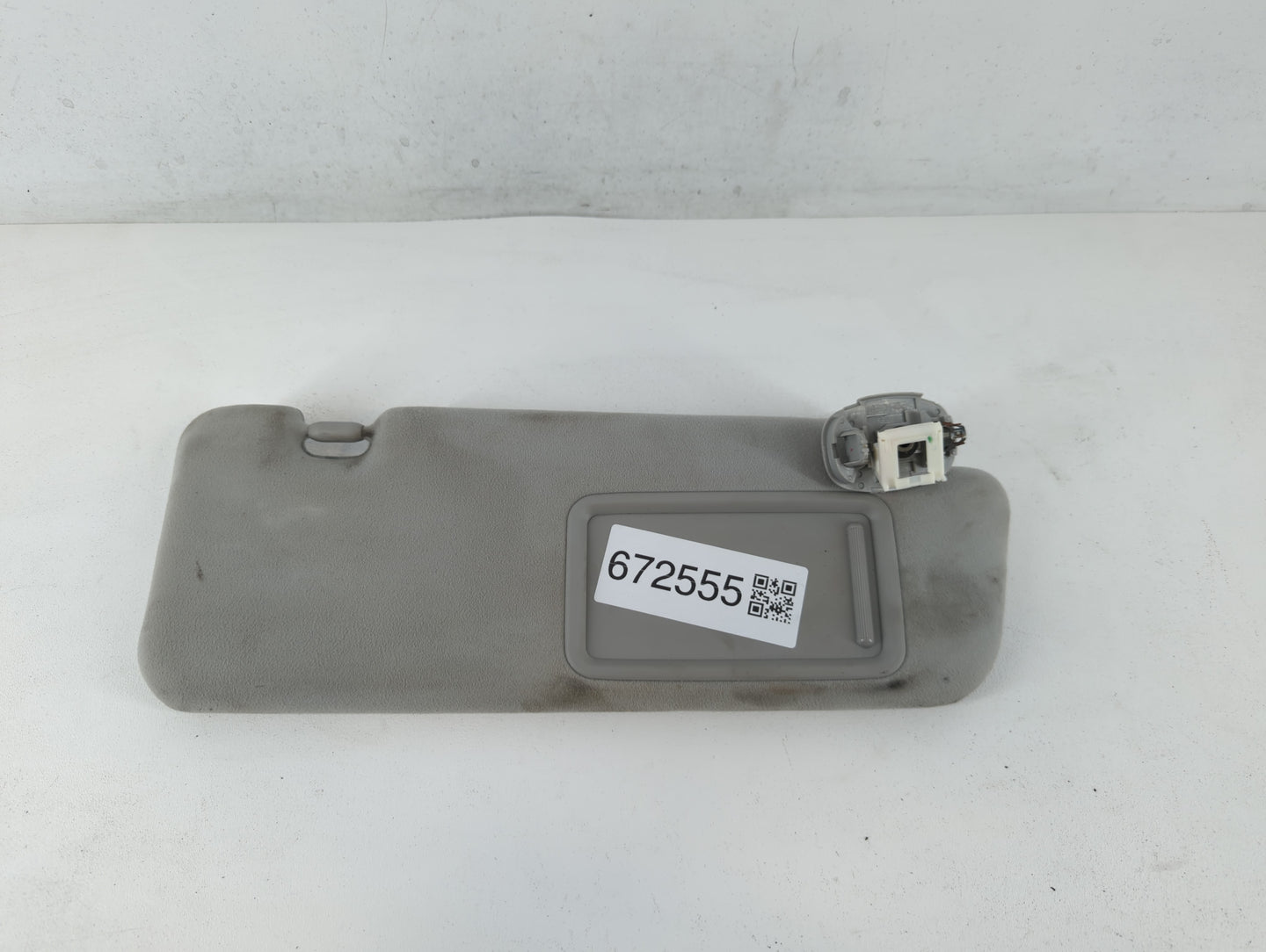 2010-2015 Toyota Prius Sun Visor Shade Replacement Passenger Right Mirror Fits Fits 2010 2011 2012 2013 2014 2015 OEM Used A