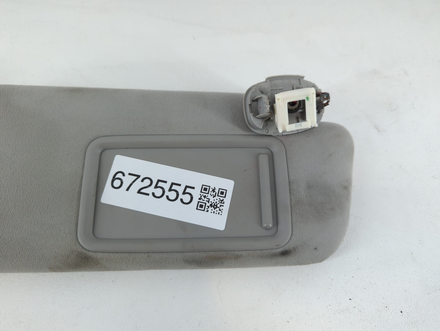 2010-2015 Toyota Prius Sun Visor Shade Replacement Passenger Right Mirror Fits Fits 2010 2011 2012 2013 2014 2015 OEM Used A