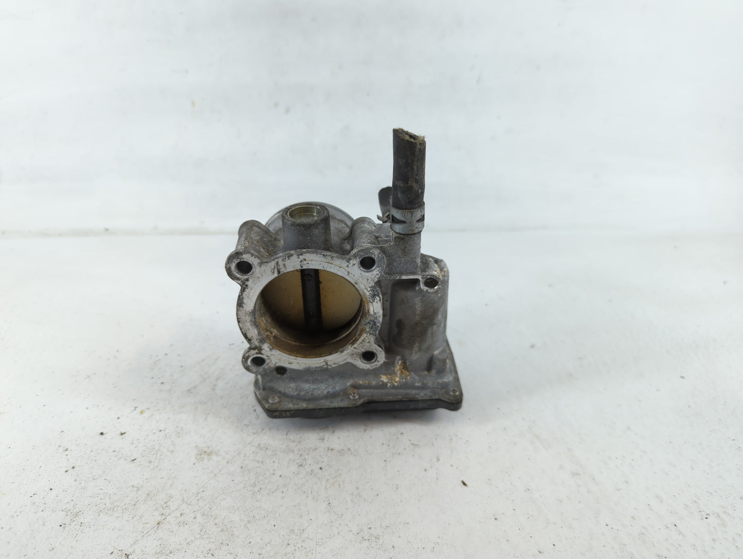 2010-2022 Toyota Prius Throttle Body P/N:22030-37060 Fits Fits 2010 2011 2012 2013 2014 2015 2016 2017 2018 2019 2020 2021 2