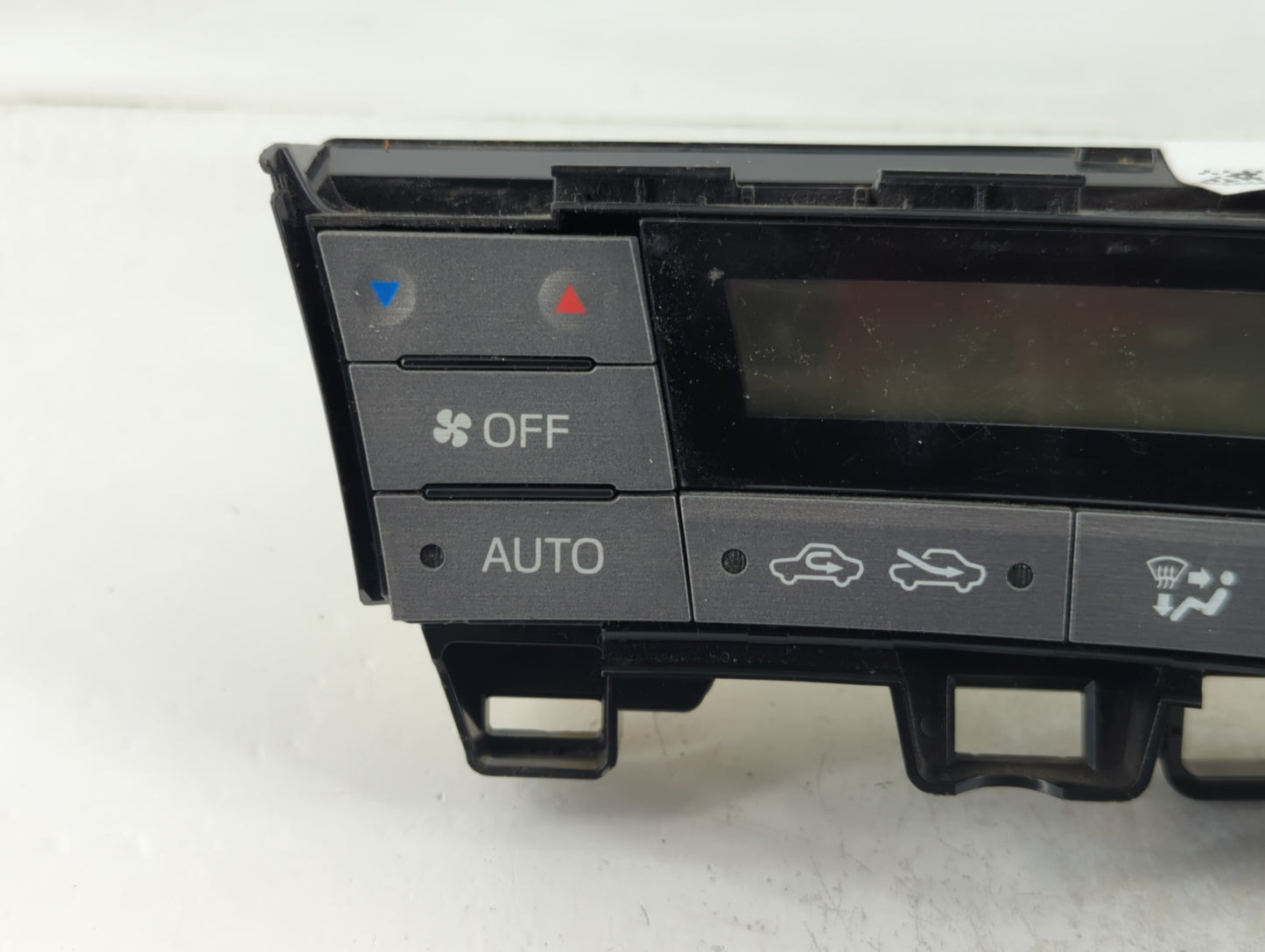 2013-2015 Toyota Prius Climate Control Module Temperature AC/Heater Replacement P/N:75D726 Fits Fits 2013 2014 2015 OEM Used
