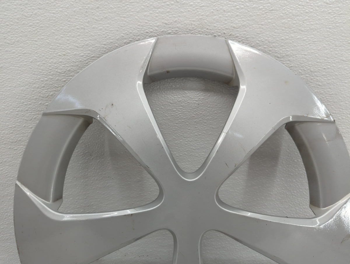 2015 Toyota Prius Rim Wheel Center Cap - Oemusedautoparts1.com