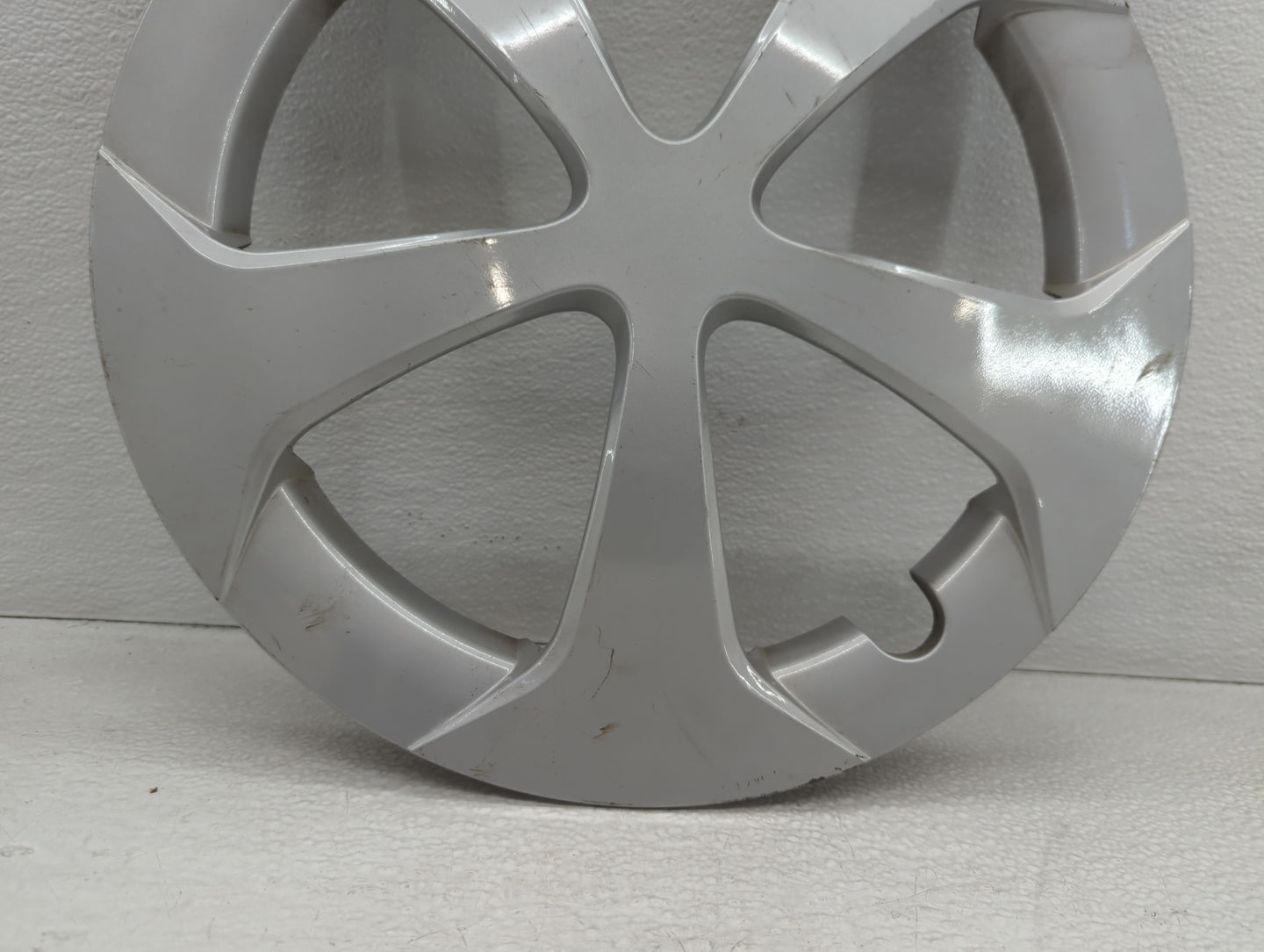 2015 Toyota Prius Rim Wheel Center Cap - Oemusedautoparts1.com