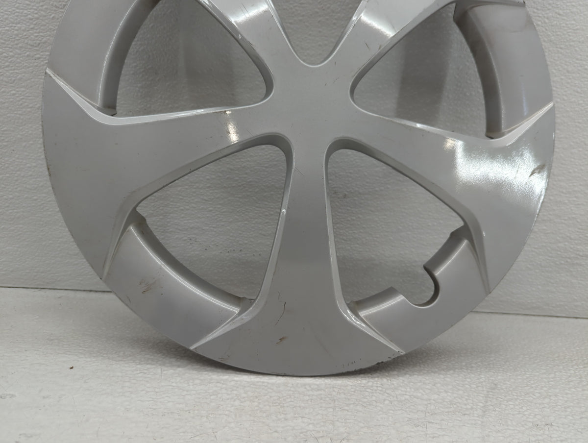 2015 Toyota Prius Rim Wheel Center Cap - Oemusedautoparts1.com