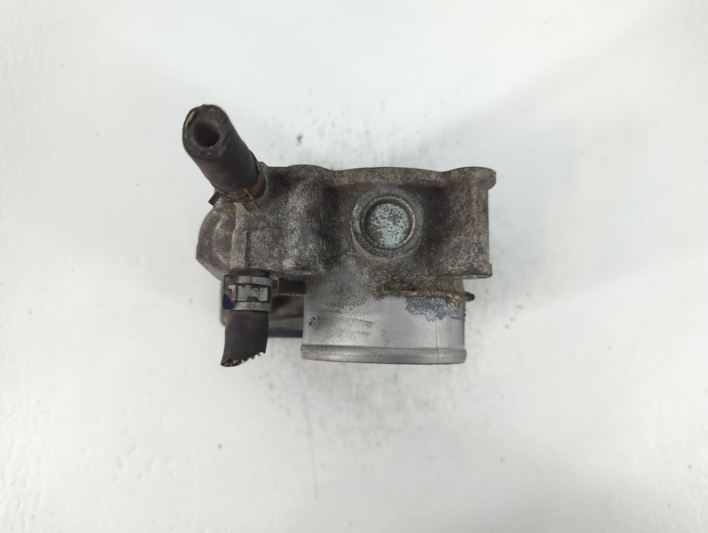 2010-2022 Toyota Prius Throttle Body P/N:22030-37060 Fits Fits 2010 2011 2012 2013 2014 2015 2016 2017 2018 2019 2020 2021 2