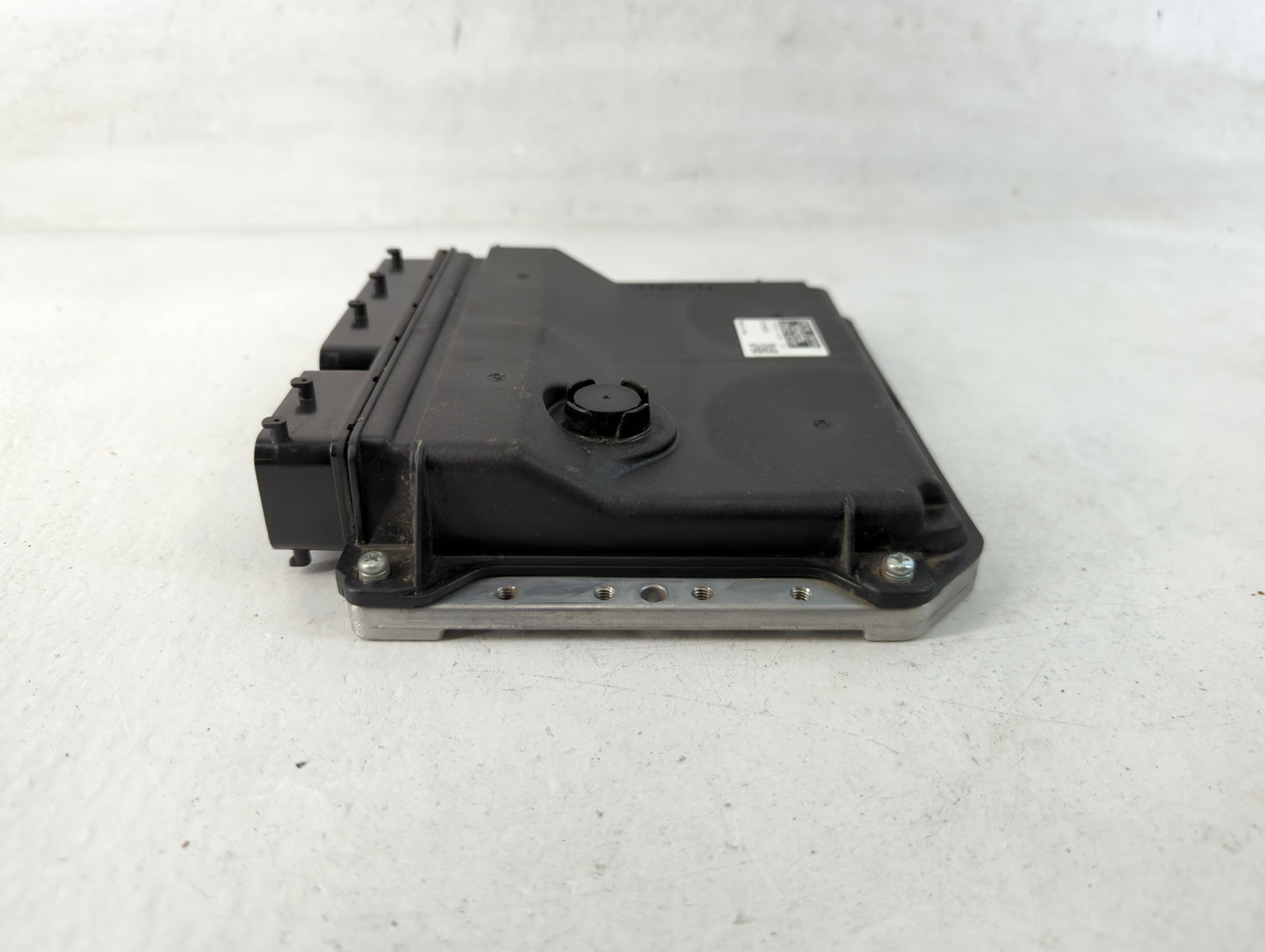 2015 Toyota Prius PCM Engine Control Computer ECU ECM PCU OEM P/N:89661-47591 Fits OEM Used Auto Parts - Oemusedautoparts1.c