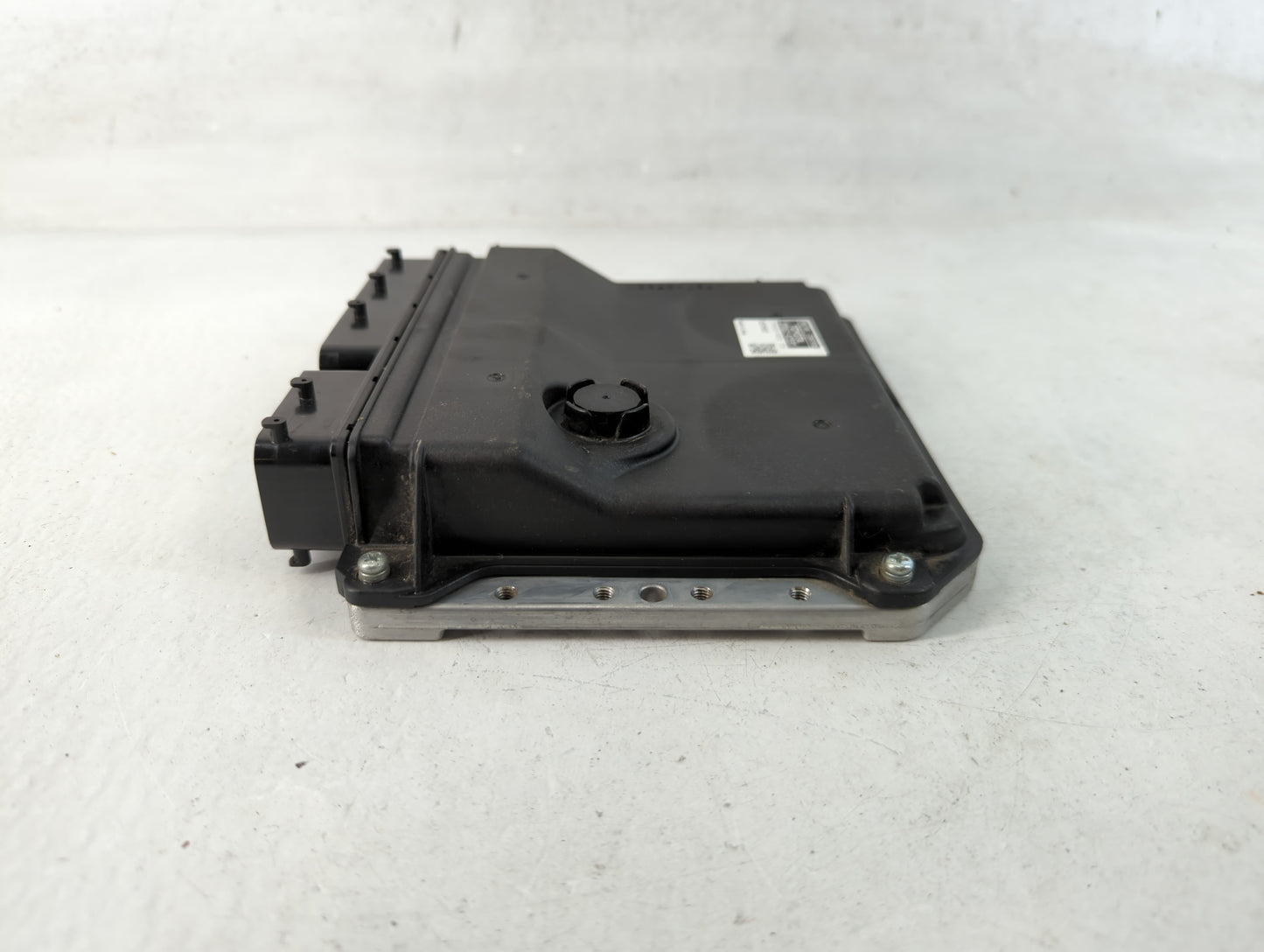2015 Toyota Prius PCM Engine Control Computer ECU ECM PCU OEM P/N:89661-47591 Fits OEM Used Auto Parts - Oemusedautoparts1.c