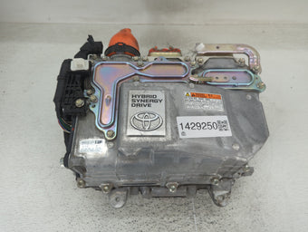 compare product 2012-2016 Toyota Prius C Hybrid DC Synergy Drive Power Inverter P/N:G9200-52011 22JTE52011B15C160953 Fits OEM Used Auto Parts