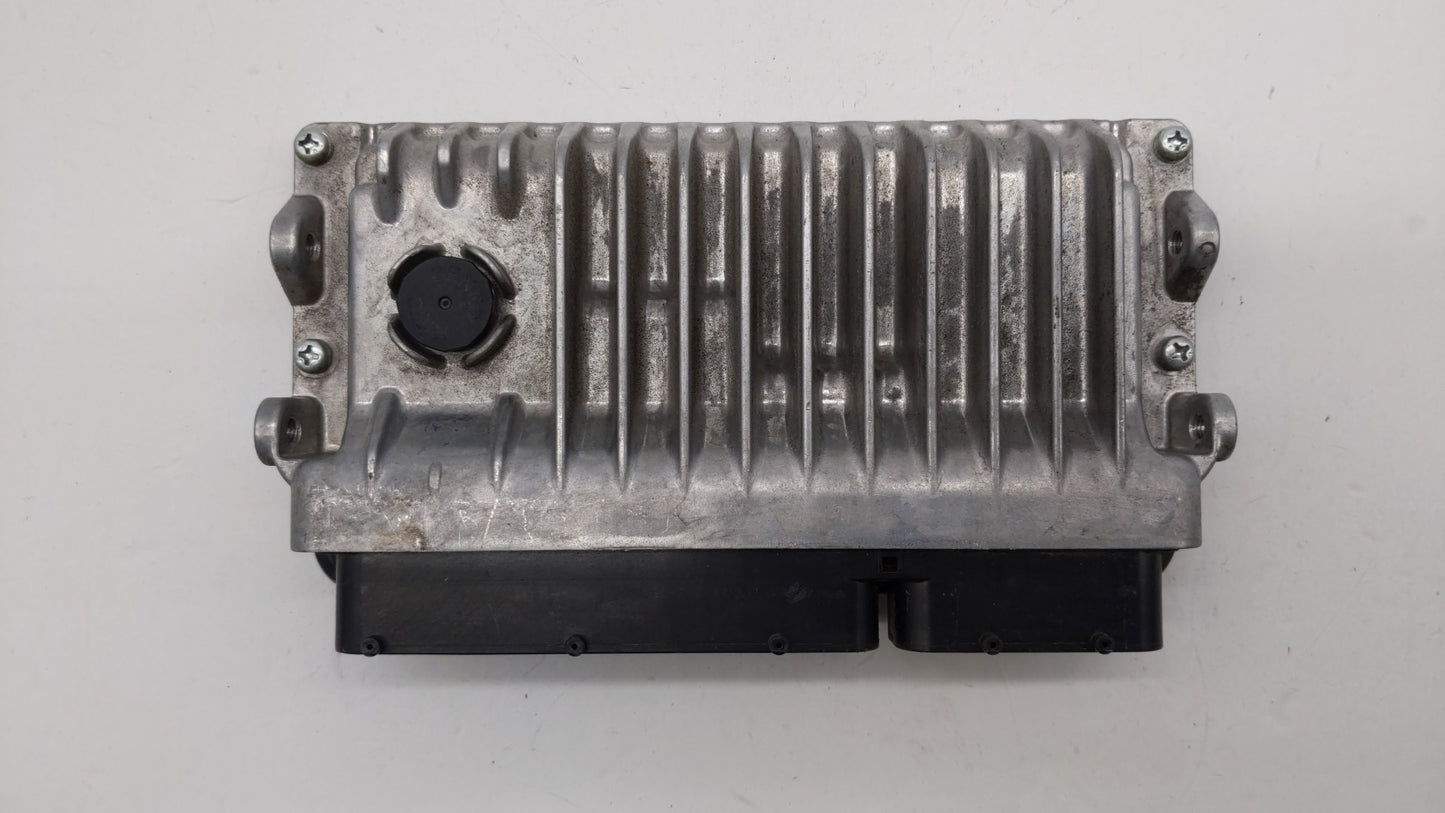 2015 Toyota Prius C PCM Engine Control Computer ECU ECM PCU OEM P/N:89661-5C331 89661-5C332 Fits OEM Used Auto Parts - Oemus