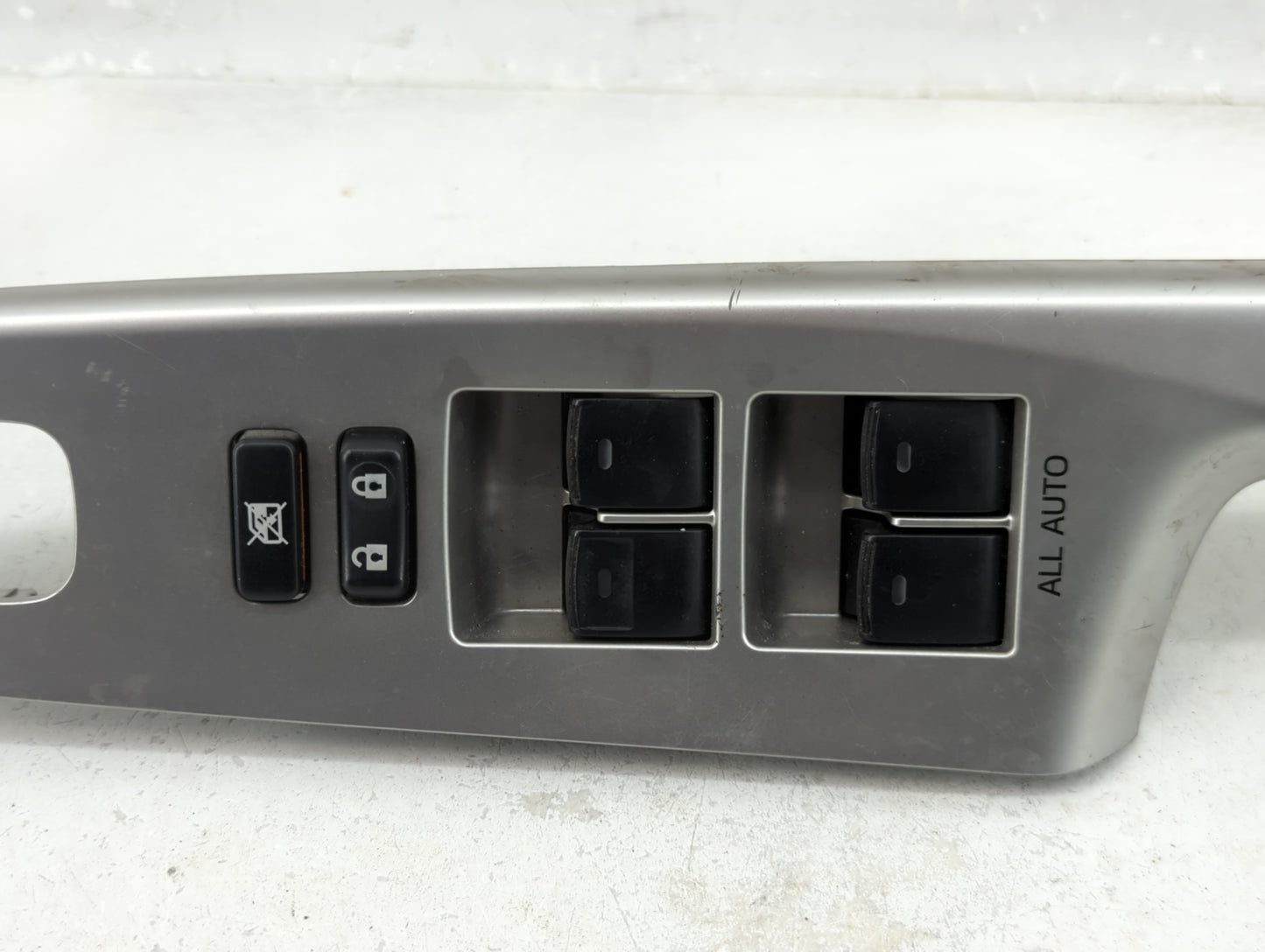 2014-2018 Toyota Prius V Master Power Window Switch Replacement Driver Side Left P/N:74232-47120 Fits OEM Used Auto Parts - 
