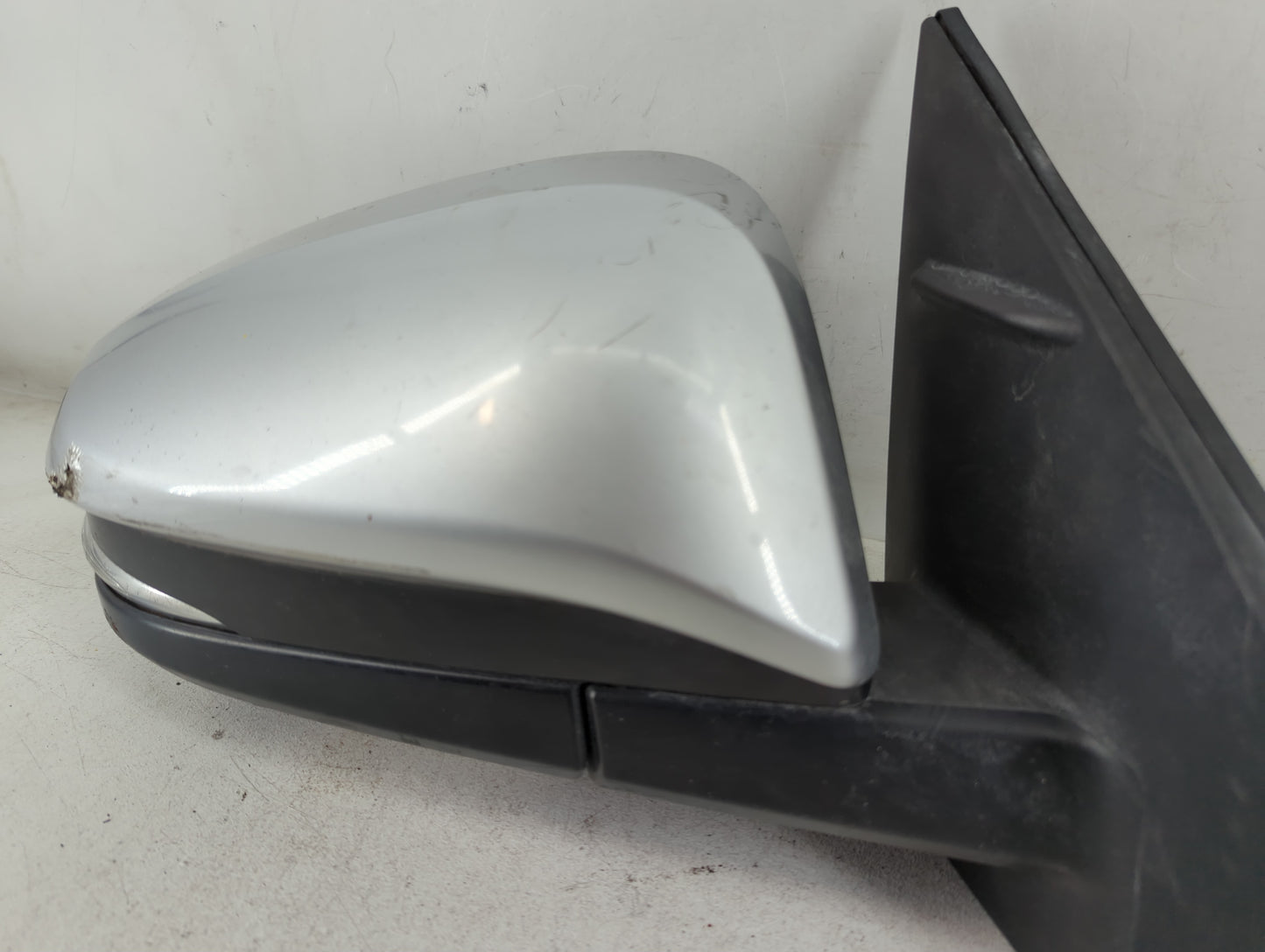 2015 Toyota Rav4 Side Mirror Replacement Passenger Right View Door Mirror P/N:E4023929 G140 Fits OEM Used Auto Parts - Oemus