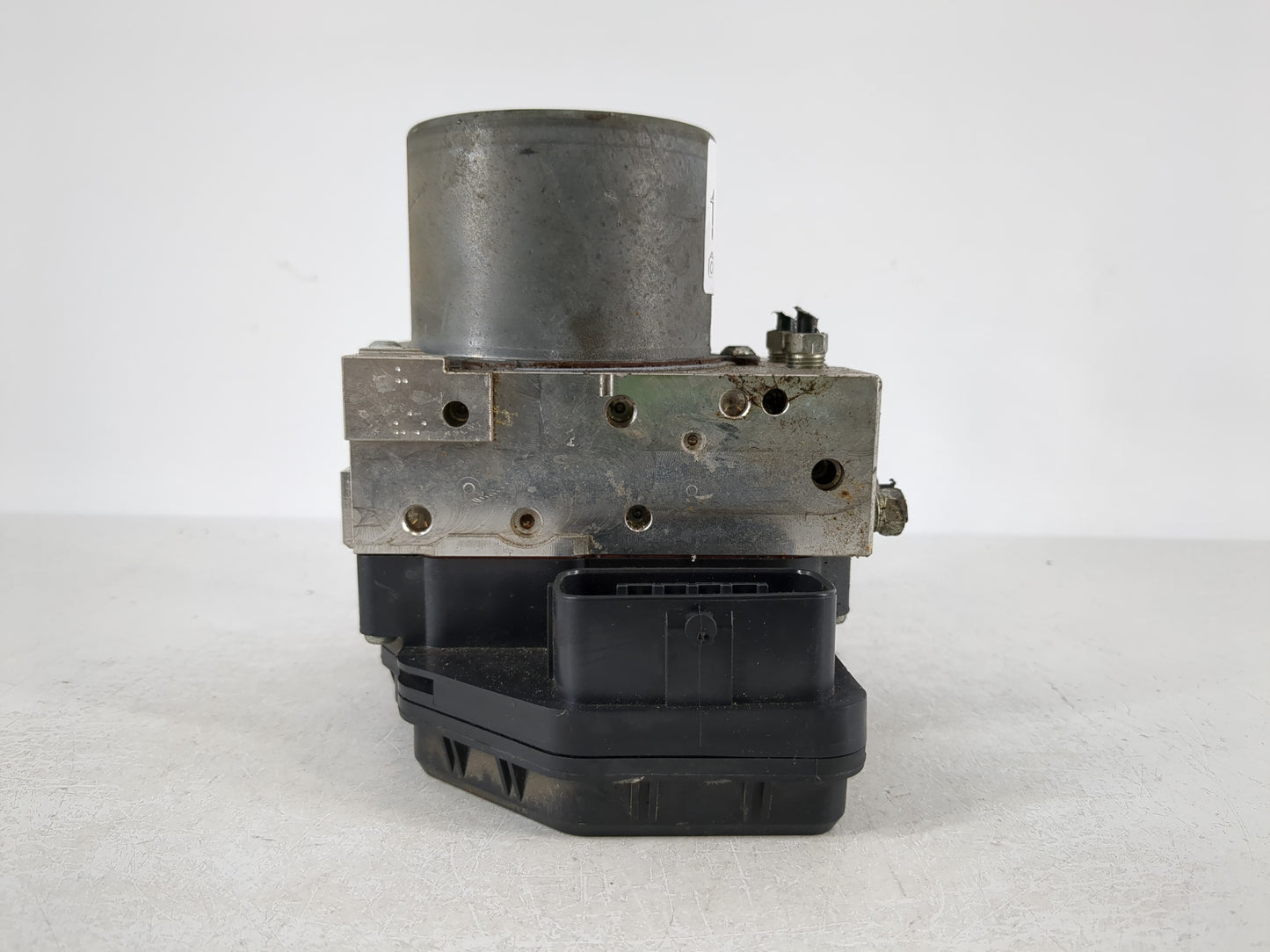 2015 Toyota Rav4 ABS Pump Control Module Replacement P/N:589541-0R052 116040-36870, 44540-0R132 Fits OEM Used Auto Parts - O