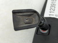 2004-2015 Toyota Rav4 Interior Rear View Mirror Replacement OEM P/N:IE8911083 Fits OEM Used Auto Parts - Oemusedautoparts1.c