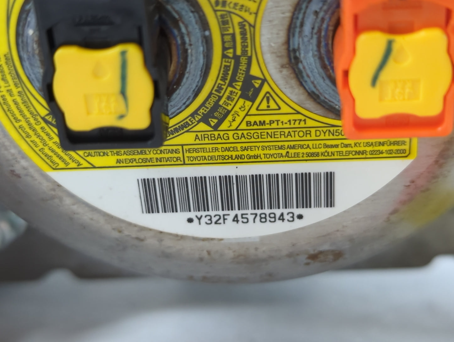 2013-2018 Toyota Rav4 Air Bag Passenger Right Dashboard OEM P/N:Y32F4578943 Fits Fits 2013 2014 2015 2016 2017 2018 OEM Used