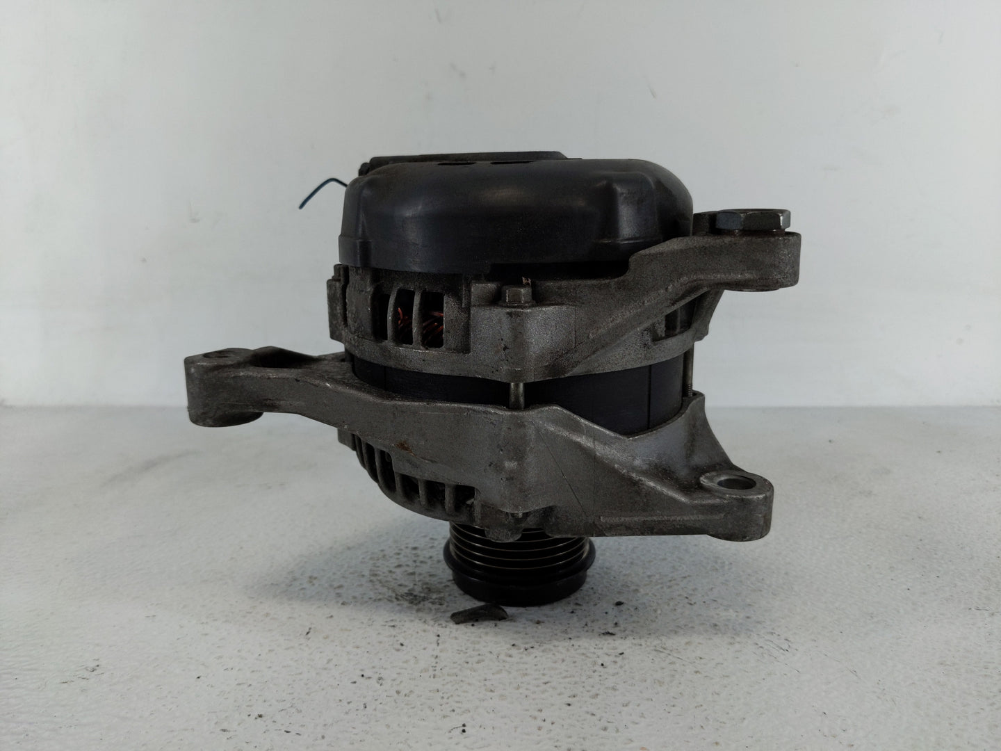 2013-2018 Toyota Rav4 Alternator Replacement Generator Charging Assembly Engine OEM P/N:104211-3531 27060-0V140 Fits OEM Use