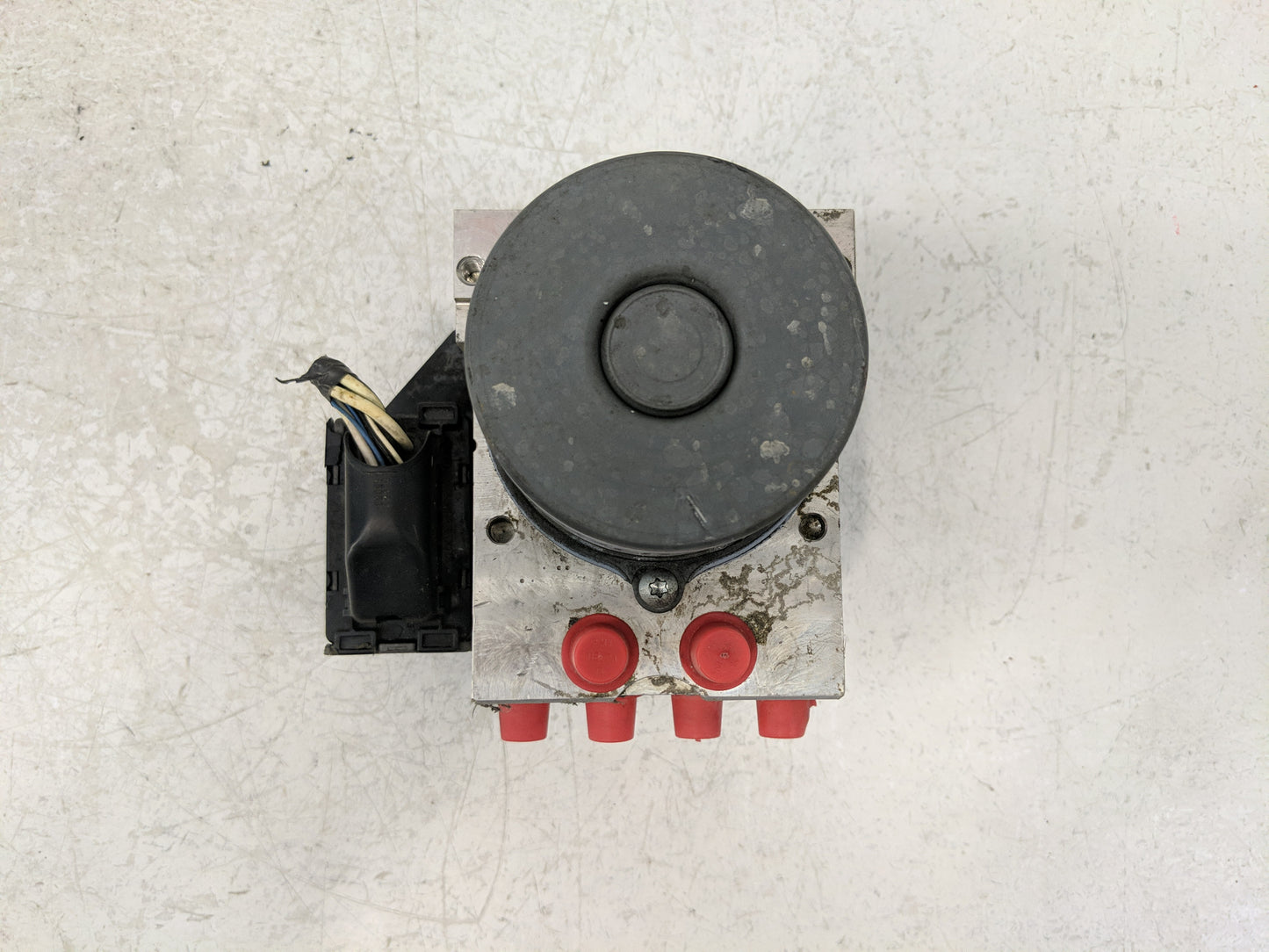 2015 Toyota Rav4 ABS Pump Control Module Replacement P/N:89541-0R052 116040-36870, 44540-0R132 Fits OEM Used Auto Parts - Oe