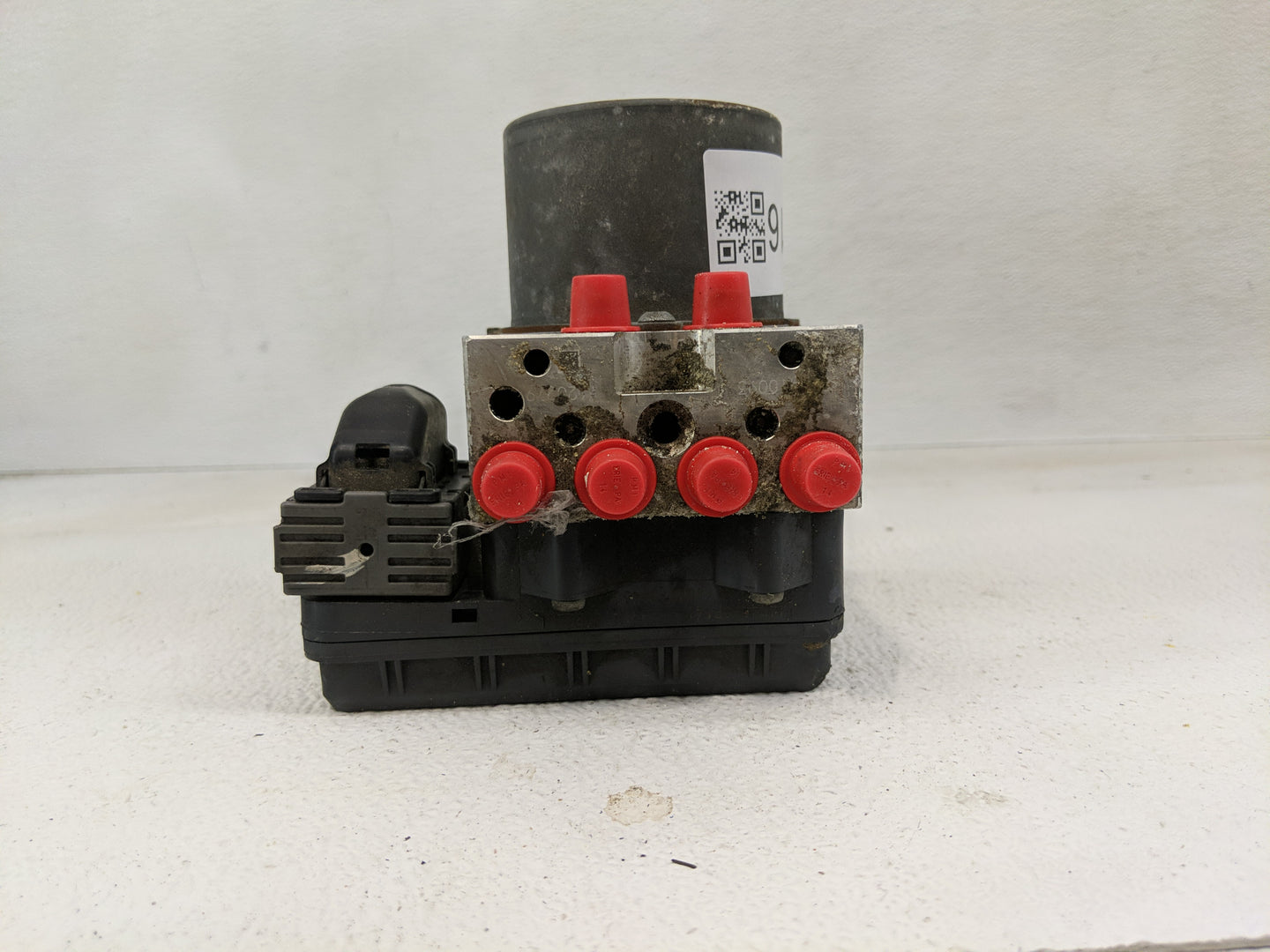 2015 Toyota Rav4 ABS Pump Control Module Replacement Fits OEM Used Auto Parts - Oemusedautoparts1.com