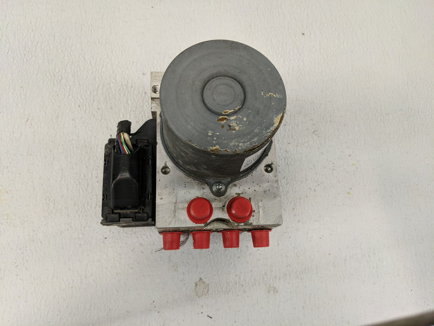 2015 Toyota Rav4 ABS Pump Control Module Replacement Fits OEM Used Auto Parts - Oemusedautoparts1.com