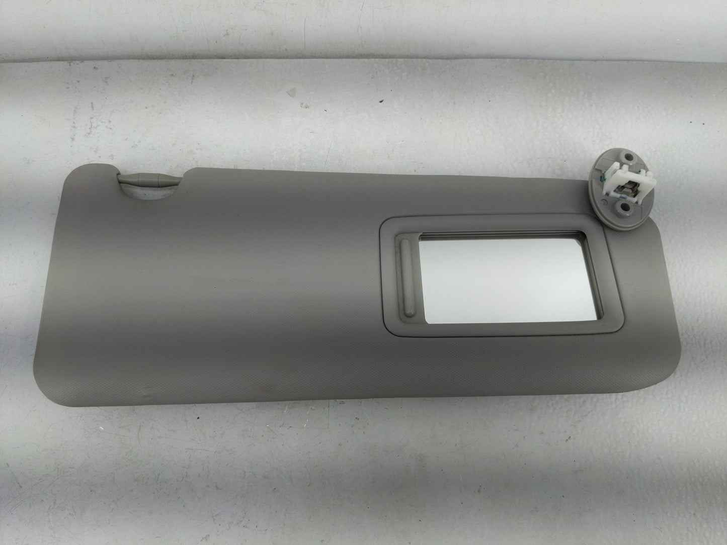 2013-2018 Toyota Rav4 Sun Visor Shade Replacement Passenger Right Mirror Fits Fits 2013 2014 2015 2016 2017 2018 OEM Used Au