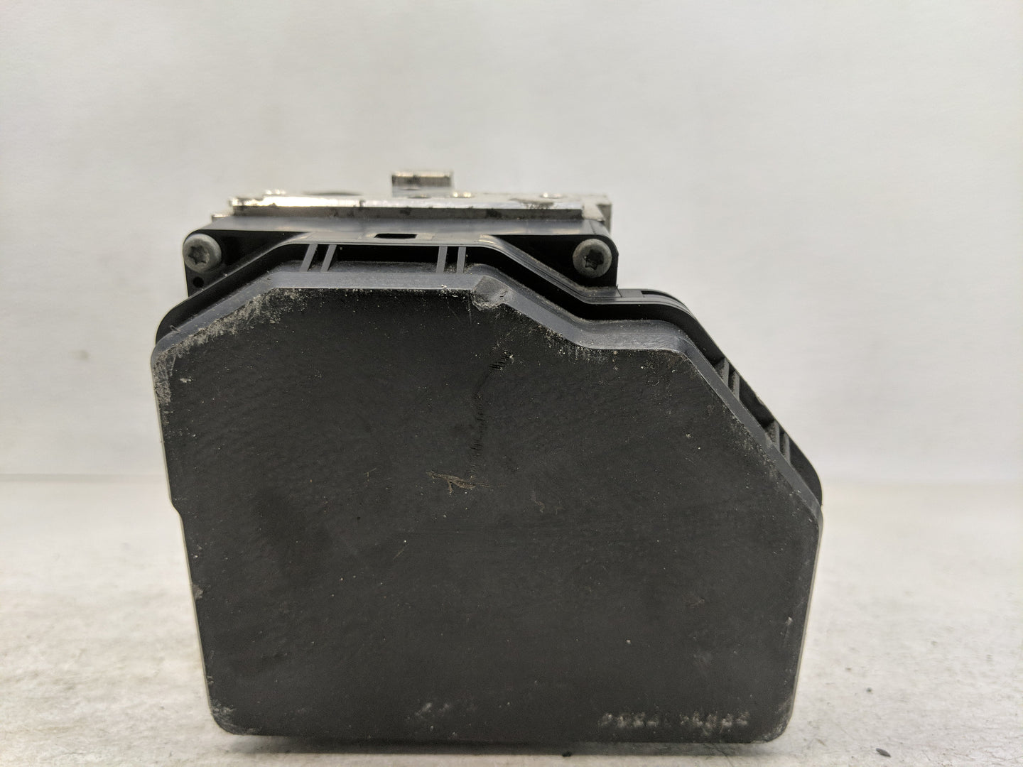 2015 Toyota Rav4 ABS Pump Control Module Replacement P/N:116040-36880 44540-0R142, 89541-0R062 Fits OEM Used Auto Parts - Oe