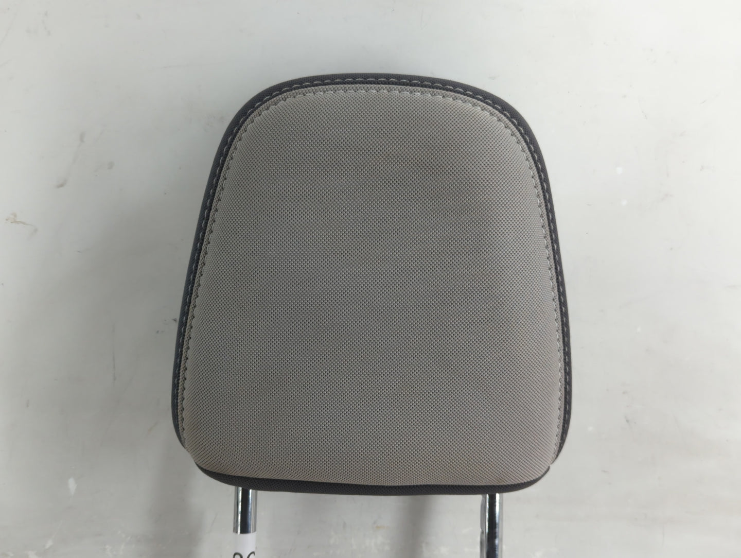2015 Toyota Rav4 Headrest Head Rest Front Driver Passenger Seat Gray - Oemusedautoparts1.com