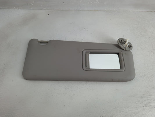 2013-2018 Toyota Rav4 Sun Visor Shade Replacement Passenger Right Mirror Fits Fits 2013 2014 2015 2016 2017 2018 OEM Used Au