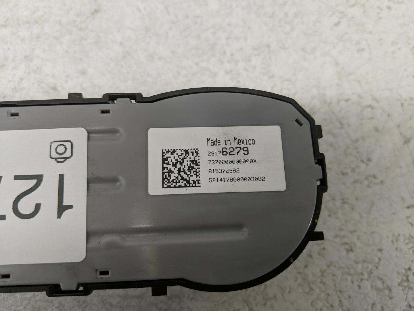 2013-2018 Toyota Rav4 Climate Control Module Temperature AC/Heater Replacement P/N:815372982 23176279 Fits OEM Used Auto Par