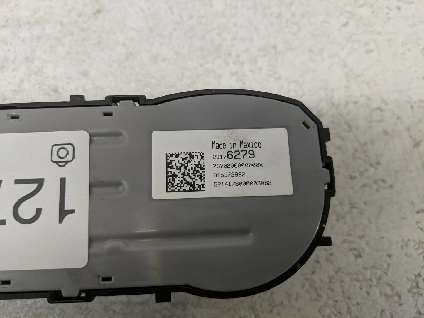 2013-2018 Toyota Rav4 Climate Control Module Temperature AC/Heater Replacement P/N:815372982 23176279 Fits OEM Used Auto Par