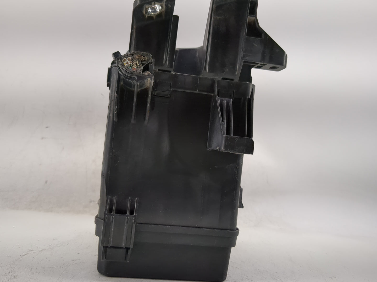 2013-2018 Toyota Rav4 Fusebox Fuse Box Panel Relay Module Fits Fits 2013 2014 2015 2016 2017 2018 2019 2020 2021 OEM Used Au