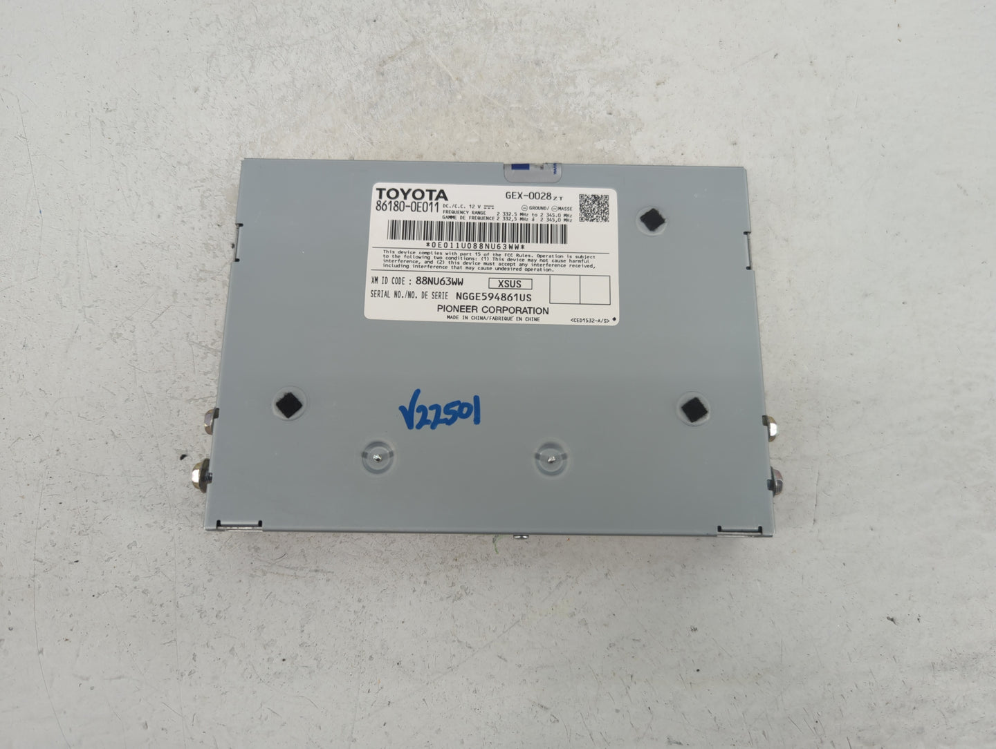 2014-2018 Toyota Rav4 Radio AM FM Cd Player Receiver Replacement P/N:86180-0E011 Fits Fits 2014 2015 2016 2017 2018 2019 202