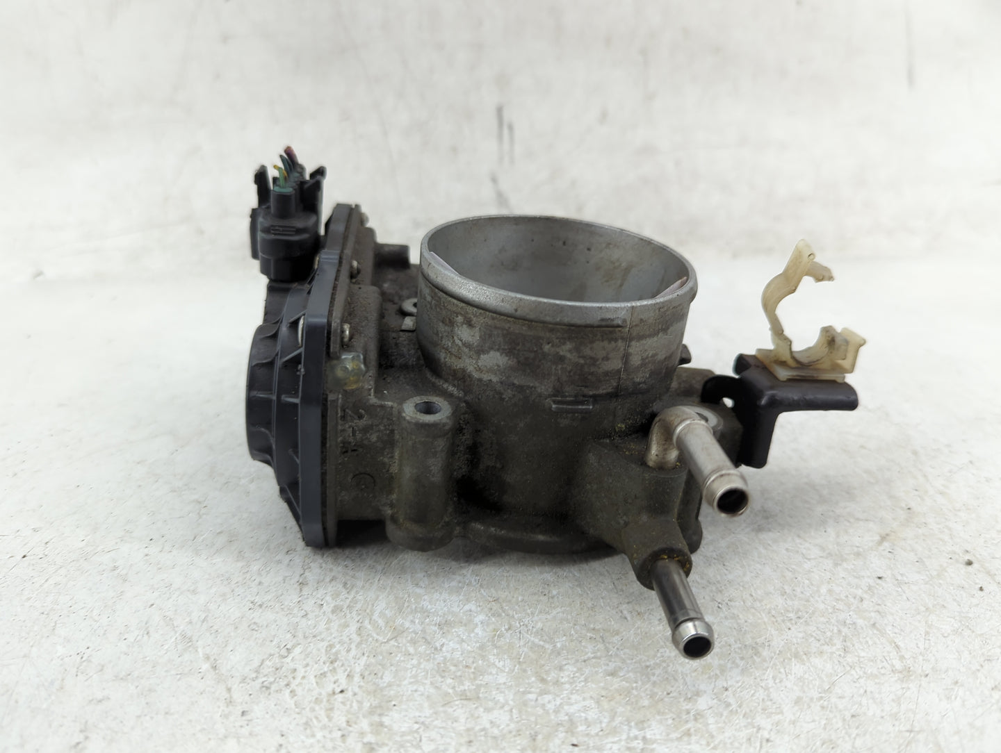 2009-2018 Toyota Rav4 Throttle Body P/N:22030-36010 Fits Fits 2009 2010 2011 2012 2013 2014 2015 2016 2017 2018 2019 OEM Use