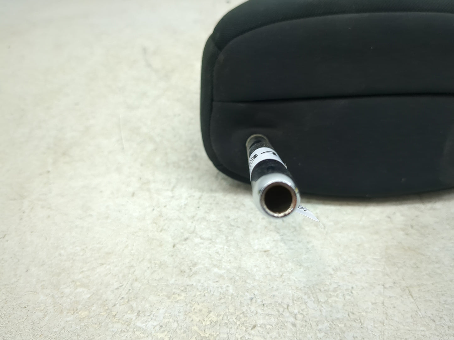 2013-2018 Toyota Rav4 Headrest Head Rest Front Driver Passenger Seat - Oemusedautoparts1.com