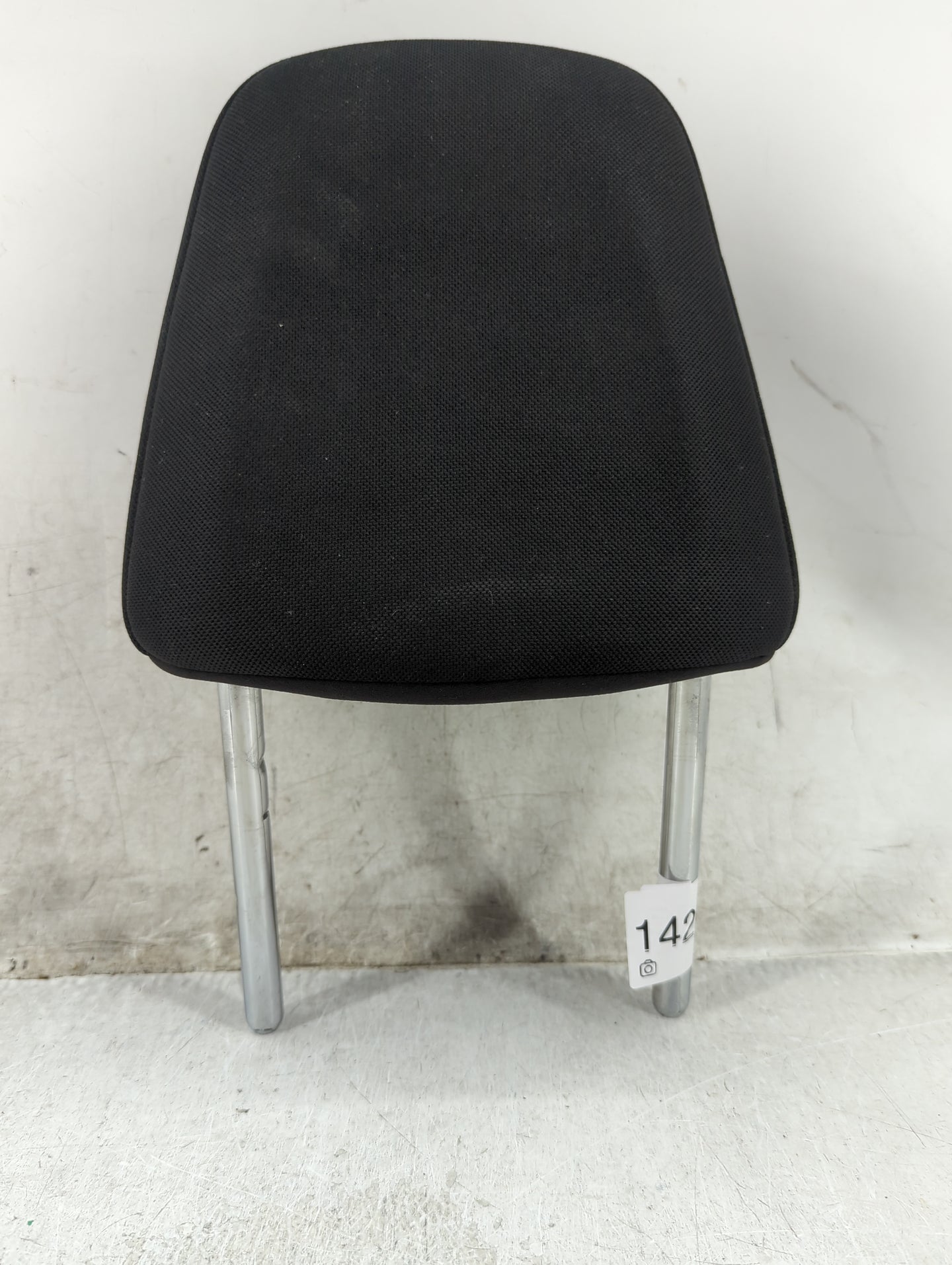 2013-2018 Toyota Rav4 Headrest Head Rest Front Driver Passenger Seat Fits Fits 2013 2014 2015 2016 2017 2018 OEM Used Auto P
