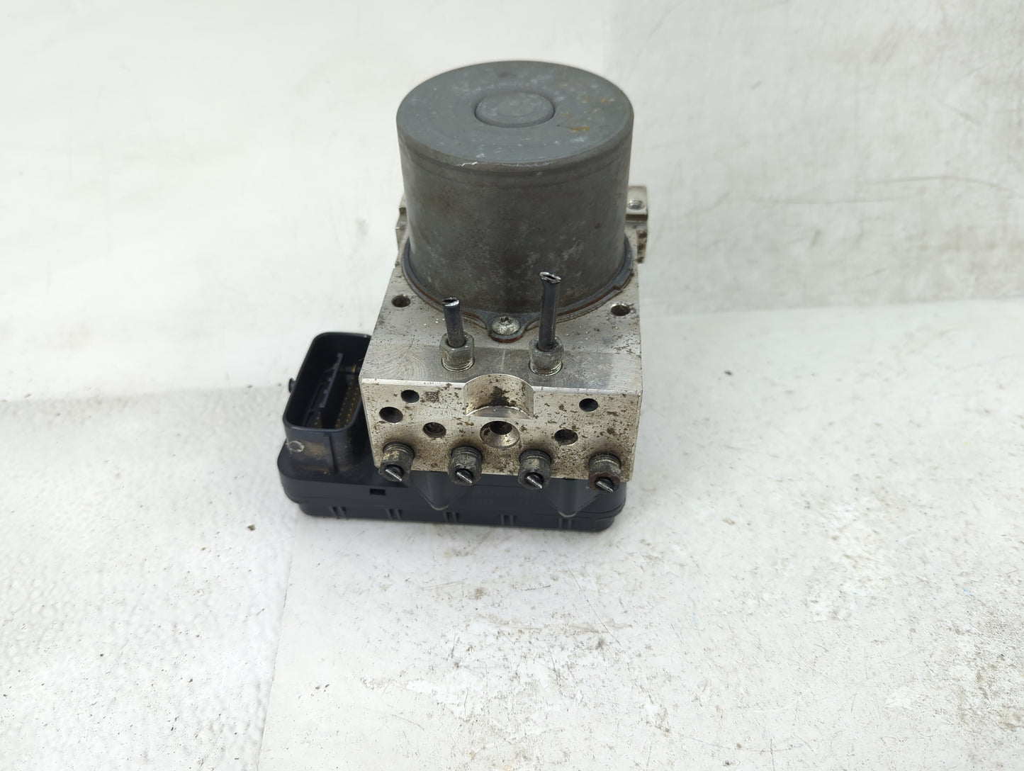 2015 Toyota Rav4 ABS Pump Control Module Replacement P/N:116040-36880 89541-0R062, 44540-0R142 Fits OEM Used Auto Parts - Oe