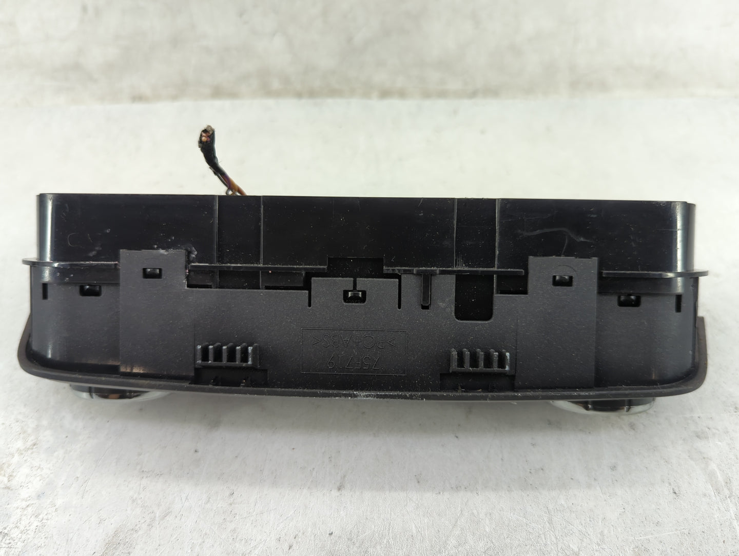 2013-2015 Toyota Rav4 Climate Control Module Temperature AC/Heater Replacement P/N:75F719 Fits Fits 2013 2014 2015 OEM Used 