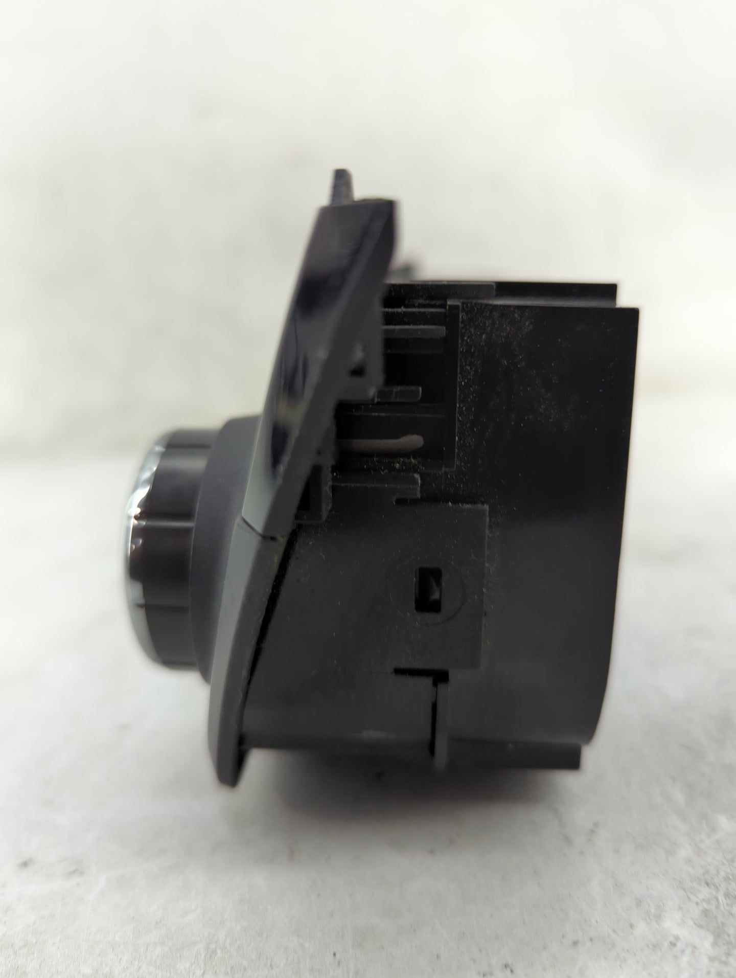2013-2015 Toyota Rav4 Climate Control Module Temperature AC/Heater Replacement P/N:75F719 Fits Fits 2013 2014 2015 OEM Used 
