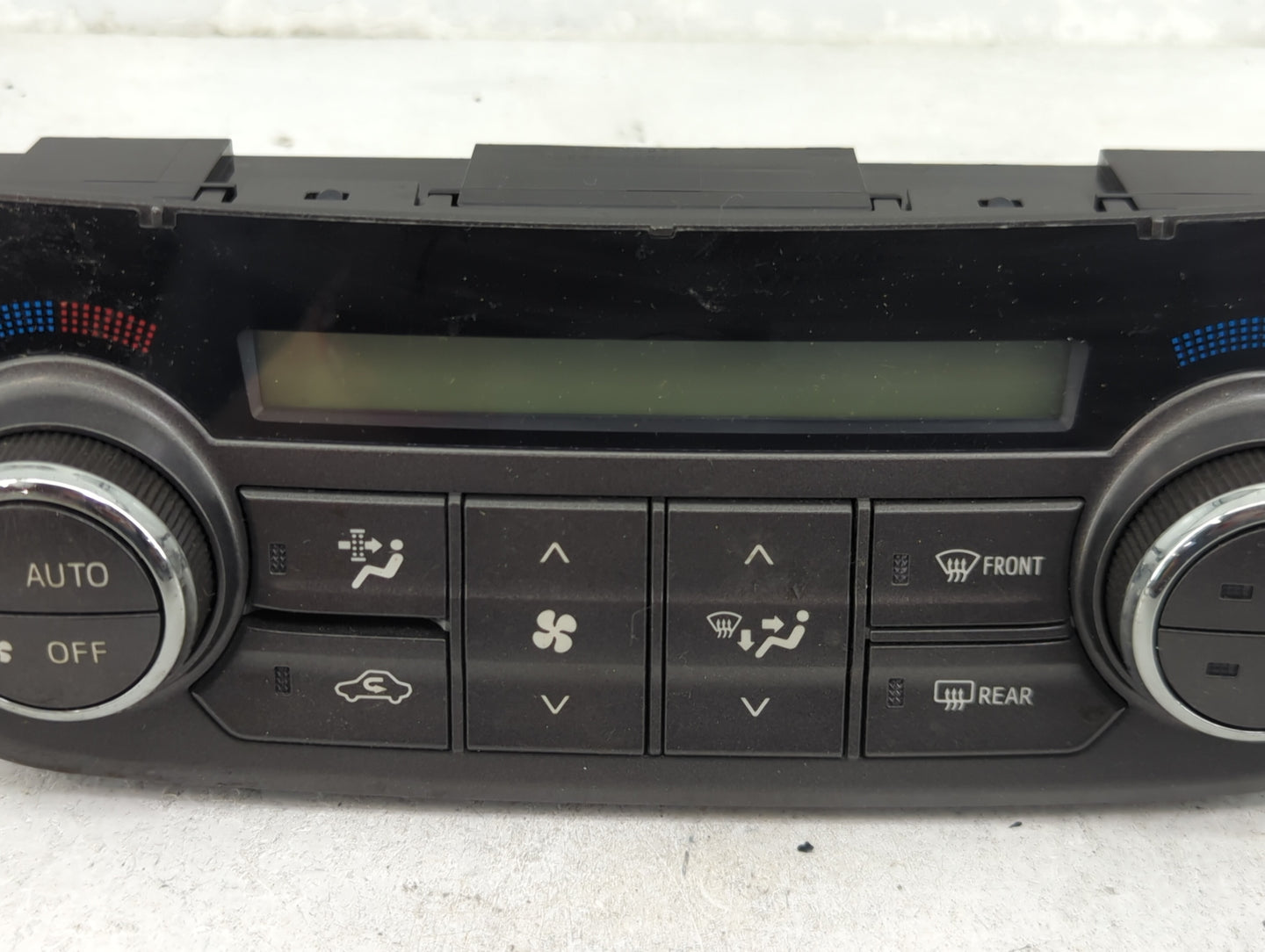 2013-2015 Toyota Rav4 Climate Control Module Temperature AC/Heater Replacement P/N:75F546 Fits Fits 2013 2014 2015 OEM Used 