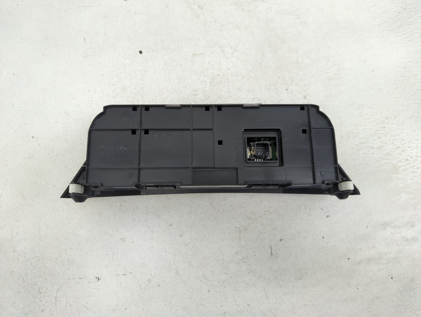 2013-2015 Toyota Rav4 Climate Control Module Temperature AC/Heater Replacement P/N:75F546 Fits Fits 2013 2014 2015 OEM Used 