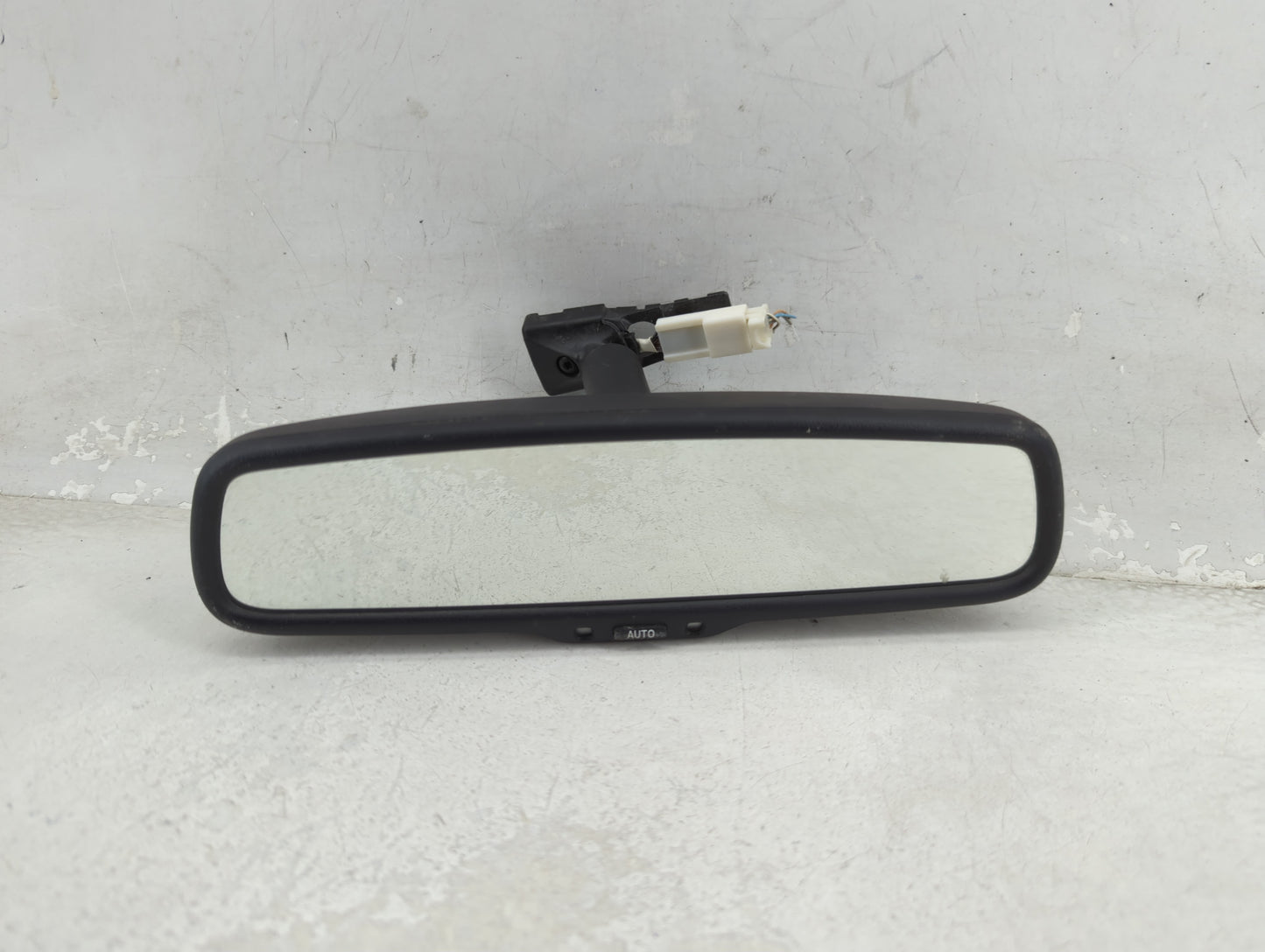 2013-2015 Toyota Rav4 Interior Rear View Mirror Replacement OEM P/N:E11026004 Fits Fits 2013 2014 2015 2016 2018 OEM Used Au