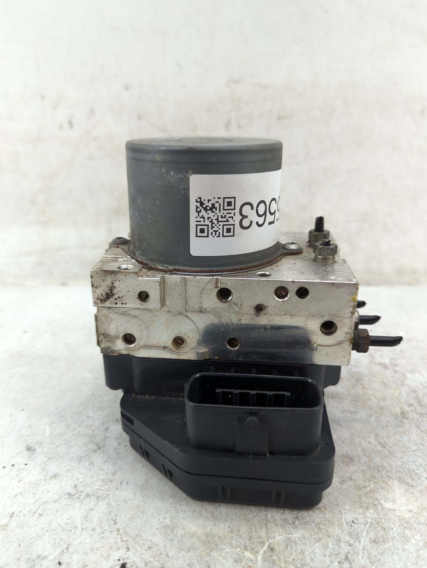 2015 Toyota Rav4 ABS Pump Control Module Replacement P/N:44540-0R131 89541-0R, 16040-36440 Fits OEM Used Auto Parts - Oemuse