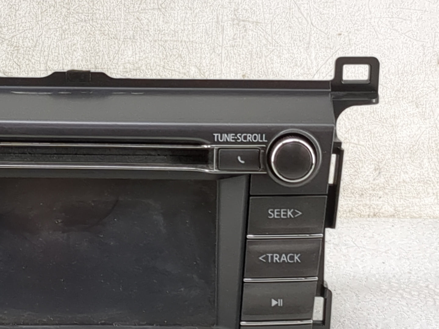 2014-2015 Toyota Rav4 Radio AM FM Cd Player Receiver Replacement P/N:86140-0R100 138000-5180L101 Fits Fits 2014 2015 OEM Use