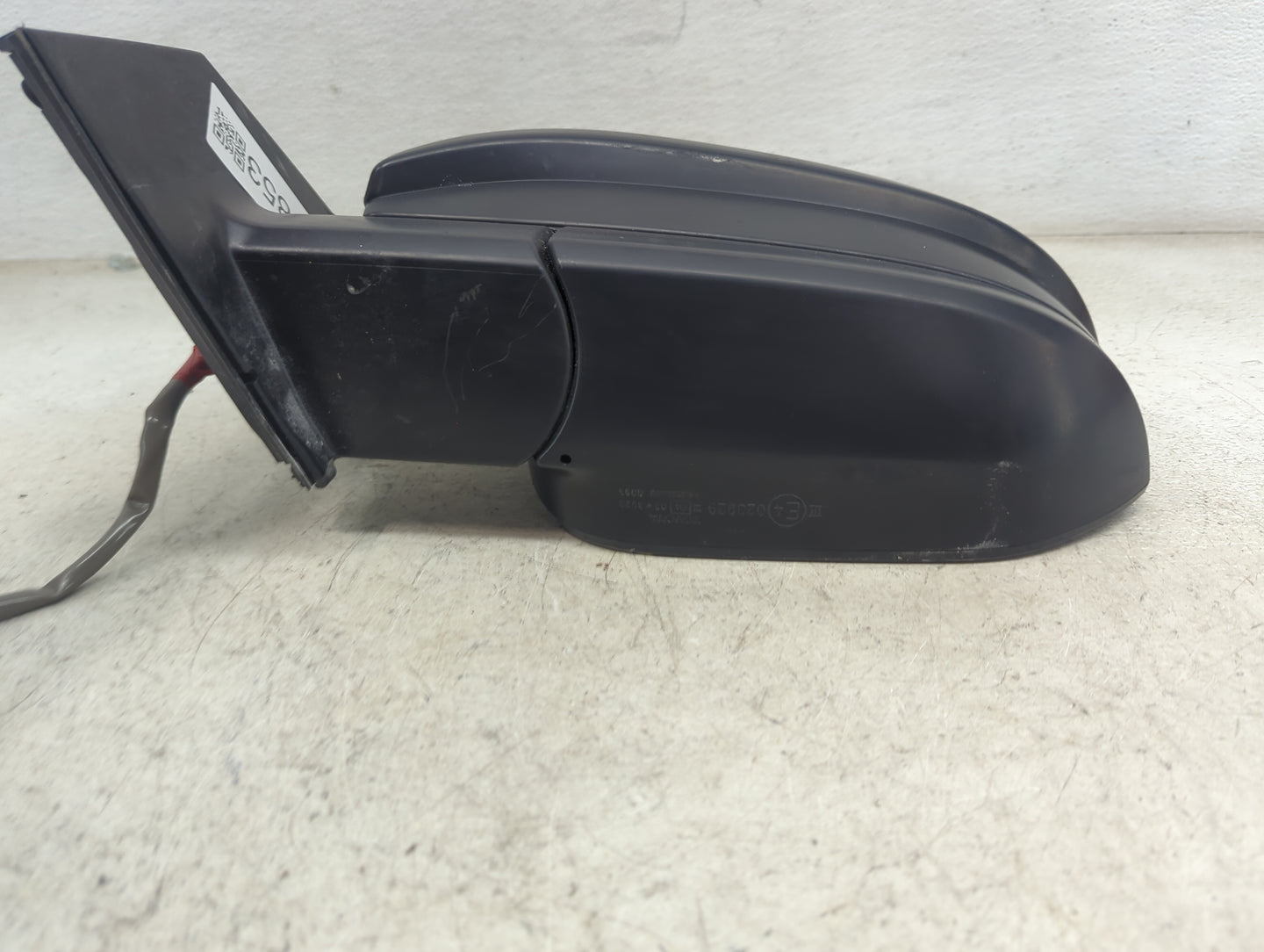 2015 Toyota Rav4 Driver Side View Mirror - Left Door Mirror OEM Used - Oemusedautoparts1.com