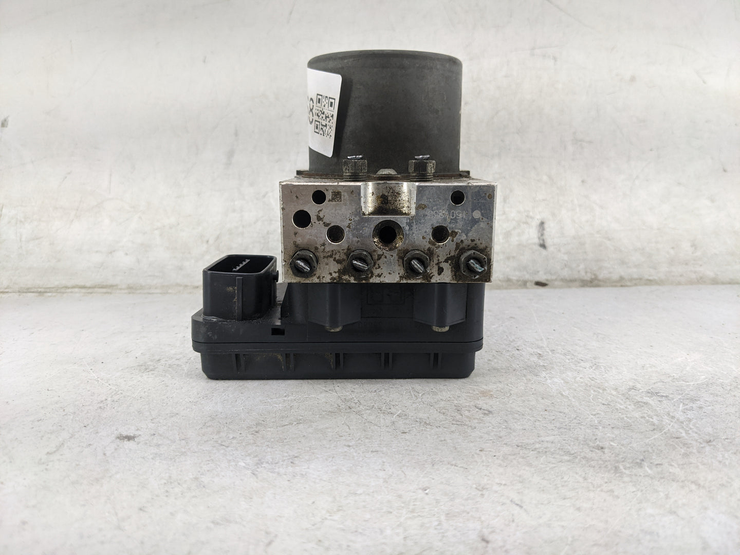 2015 Toyota Rav4 ABS Pump Control Module Replacement P/N:47541-0R061 070-56880 Fits OEM Used Auto Parts - Oemusedautoparts1.