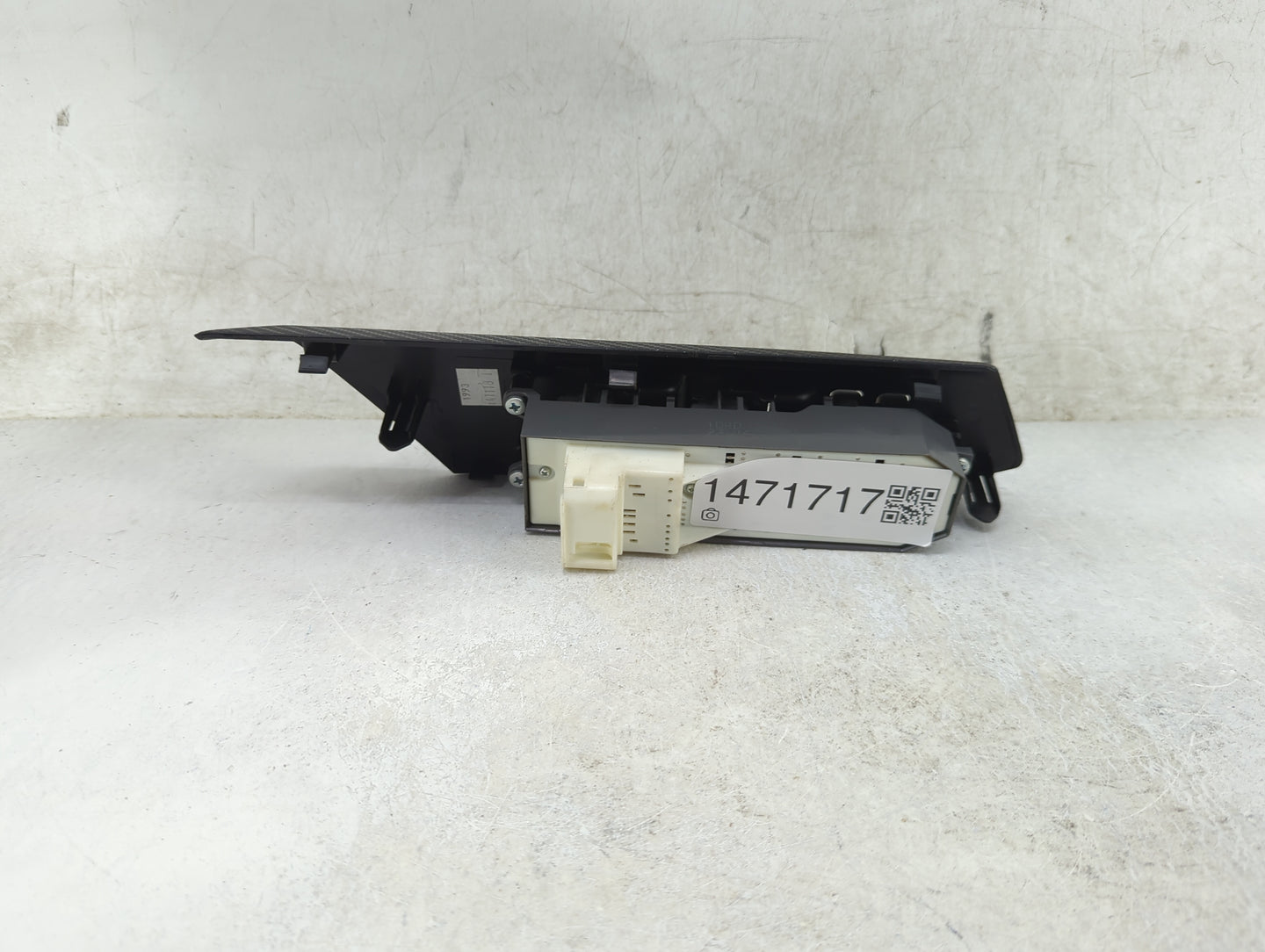 2013-2018 Toyota Rav4 Master Power Window Switch Replacement Driver Side Left P/N:74232-0R030 Fits OEM Used Auto Parts - Oem
