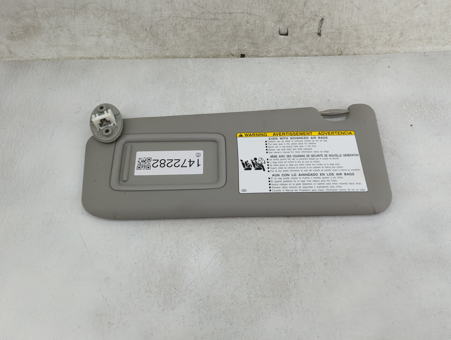 2013-2018 Toyota Rav4 Sun Visor Shade Replacement Driver Left Mirror Fits Fits 2013 2014 2015 2016 2017 2018 OEM Used Auto P