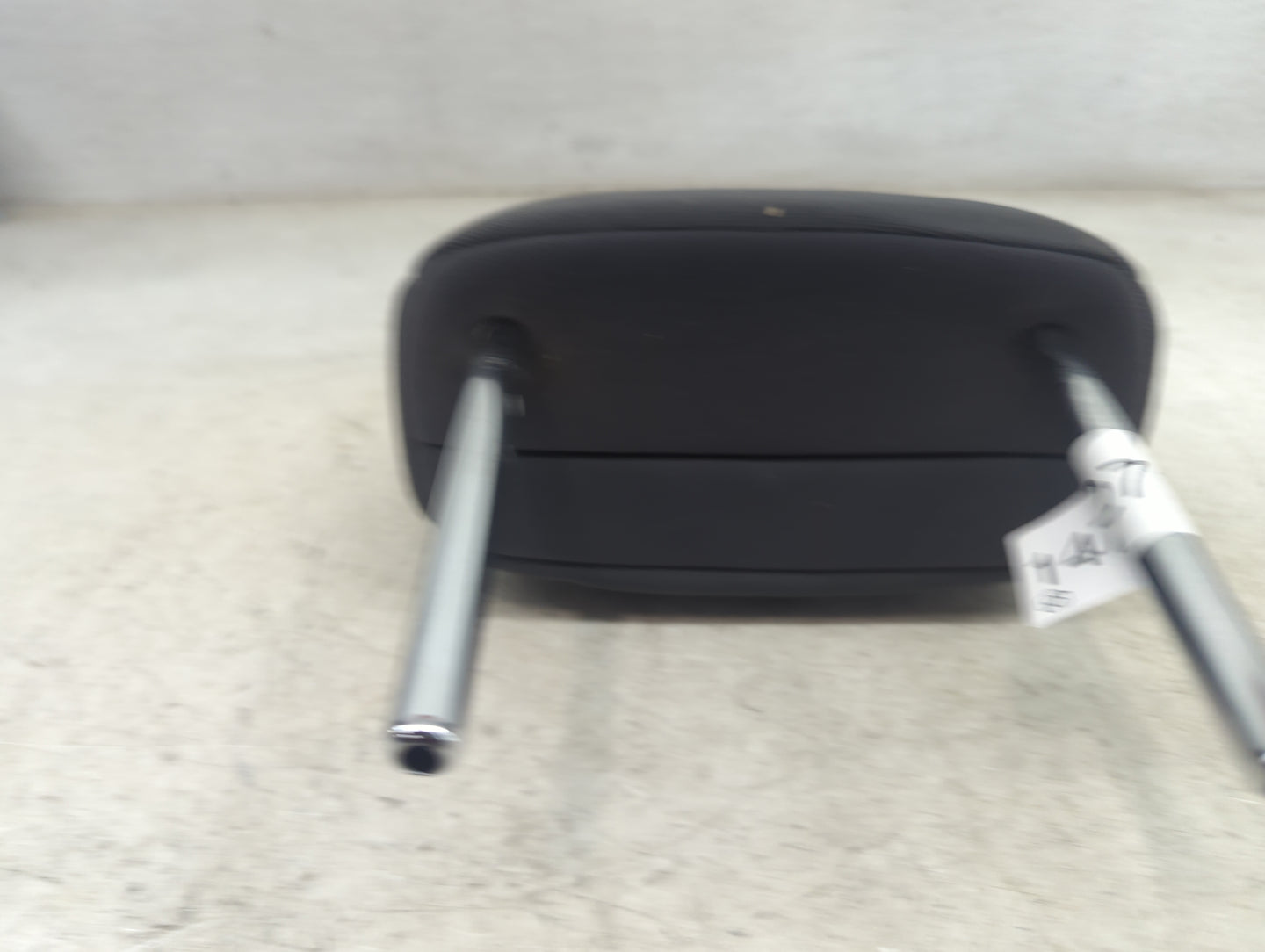 2015 Toyota Rav4 Headrest Head Rest Front Driver Seat Dark Grey - Oemusedautoparts1.com