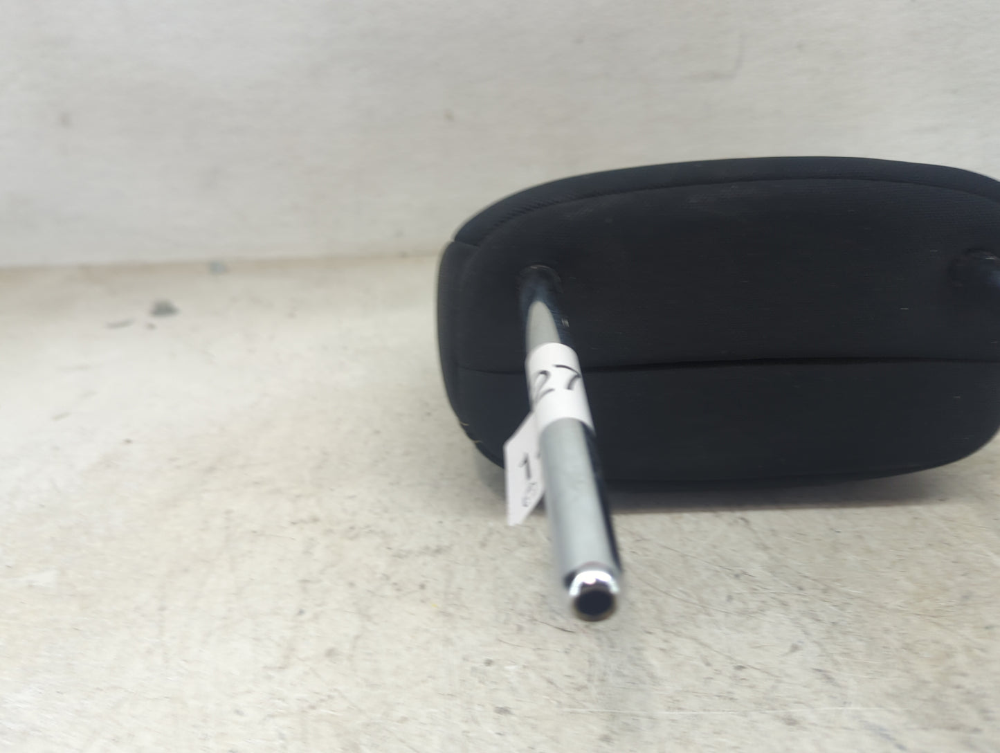 2015 Toyota Rav4 Headrest Head Rest Front Driver Passenger Seat Fits OEM Used Auto Parts - Oemusedautoparts1.com