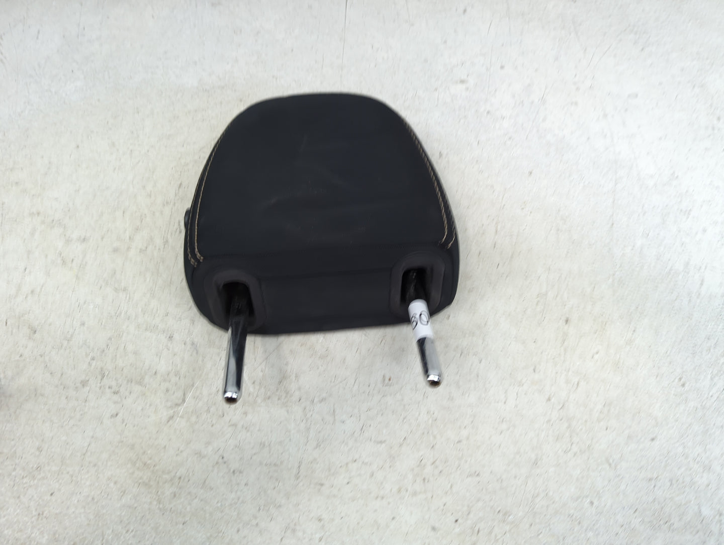 2015 Toyota Rav4 Headrest Head Rest Rear Seat Fits OEM Used Auto Parts - Oemusedautoparts1.com