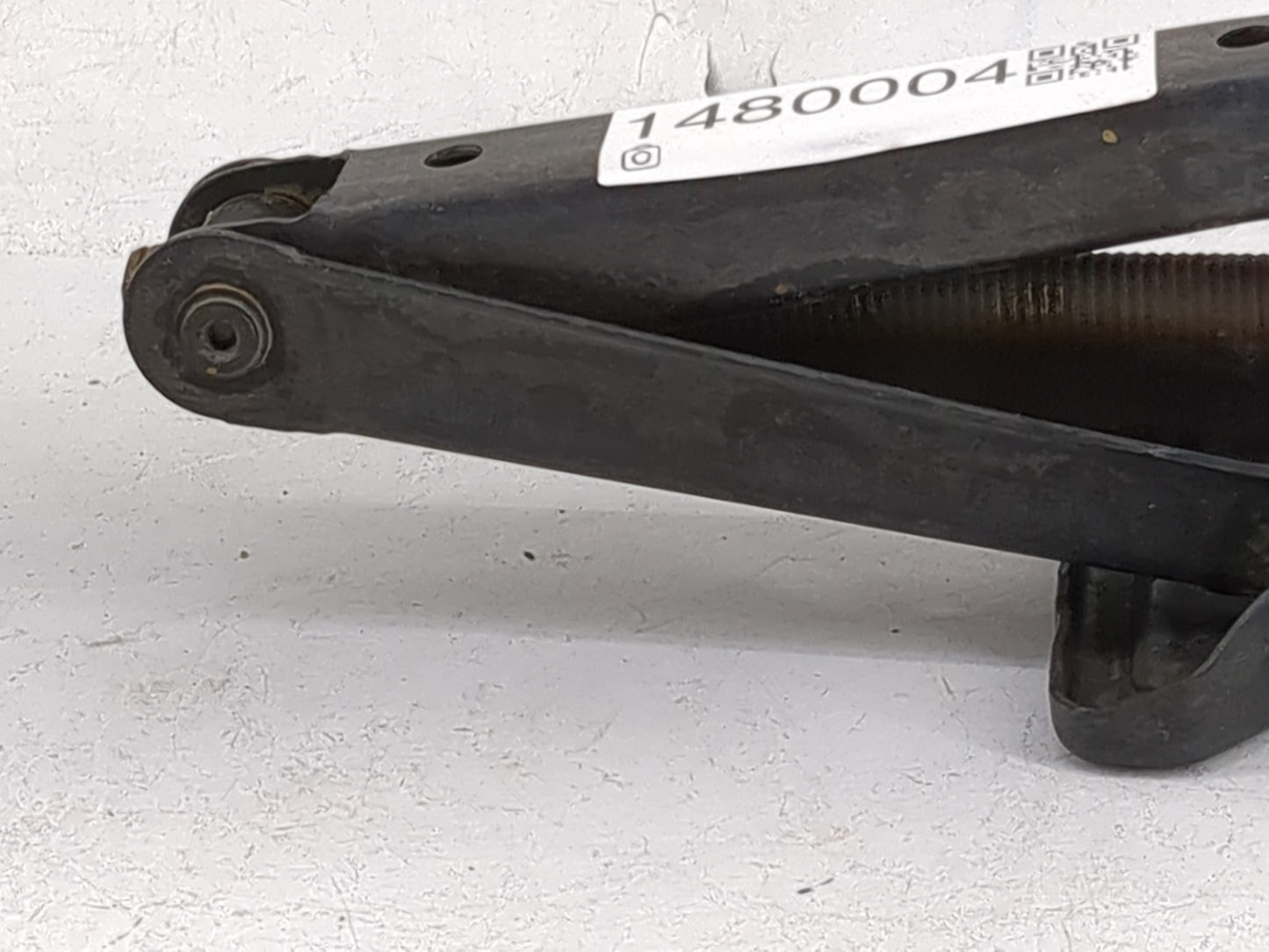 2015 Toyota Rav4 Spare Scissor Car Jack Black - Oemusedautoparts1.com