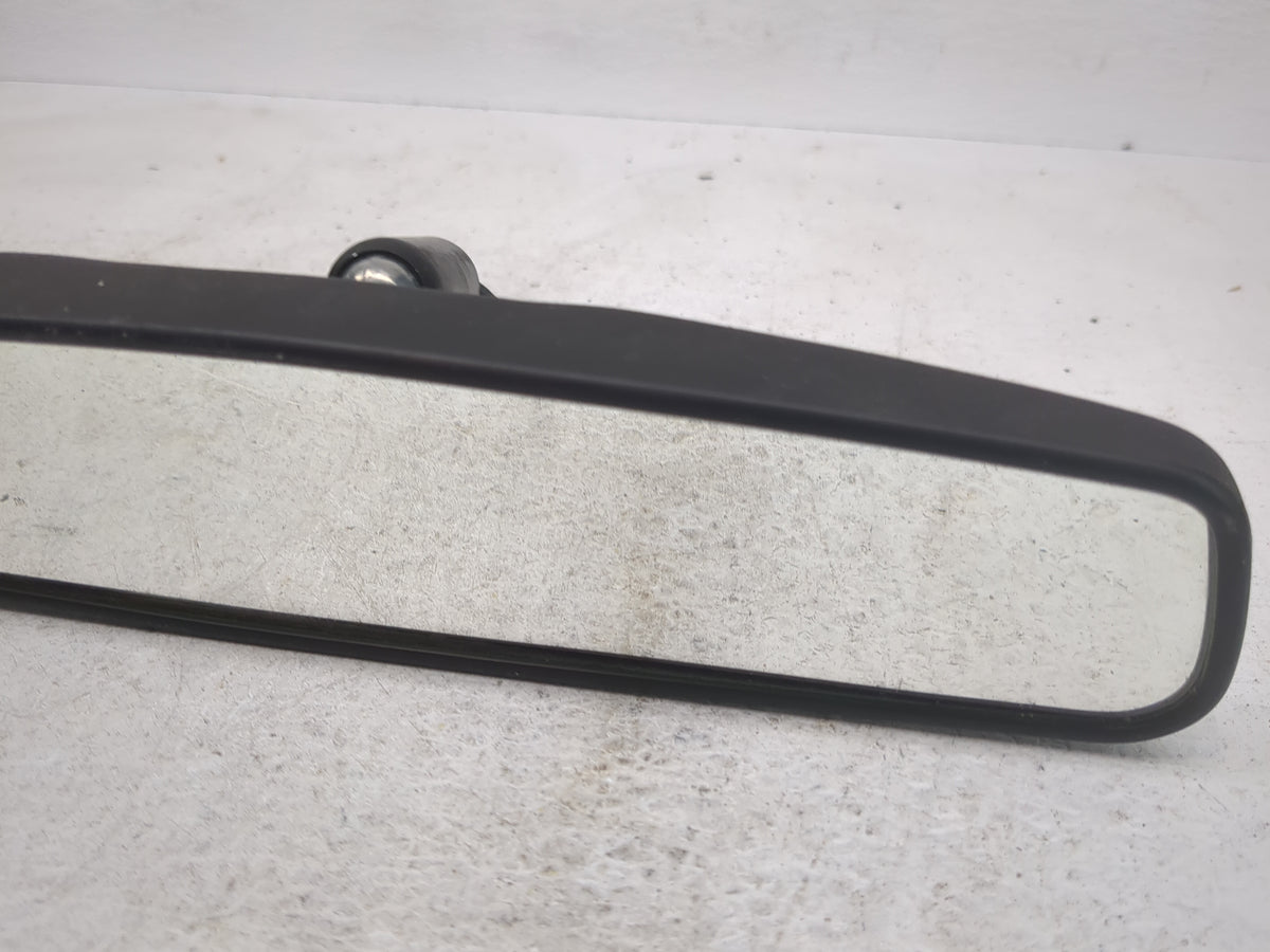 2004-2015 Toyota Rav4 Interior Rear View Mirror Replacement OEM P/N:E8 011088 E11 02 0031 Fits OEM Used Auto Parts - Oemused