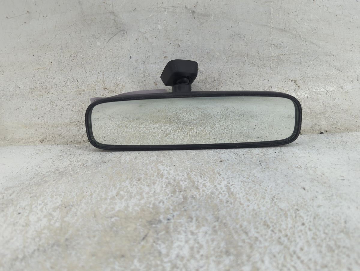 2004-2015 Toyota Rav4 Interior Rear View Mirror Replacement OEM P/N:E4 032197 E4 032-2197 Fits OEM Used Auto Parts - Oemused
